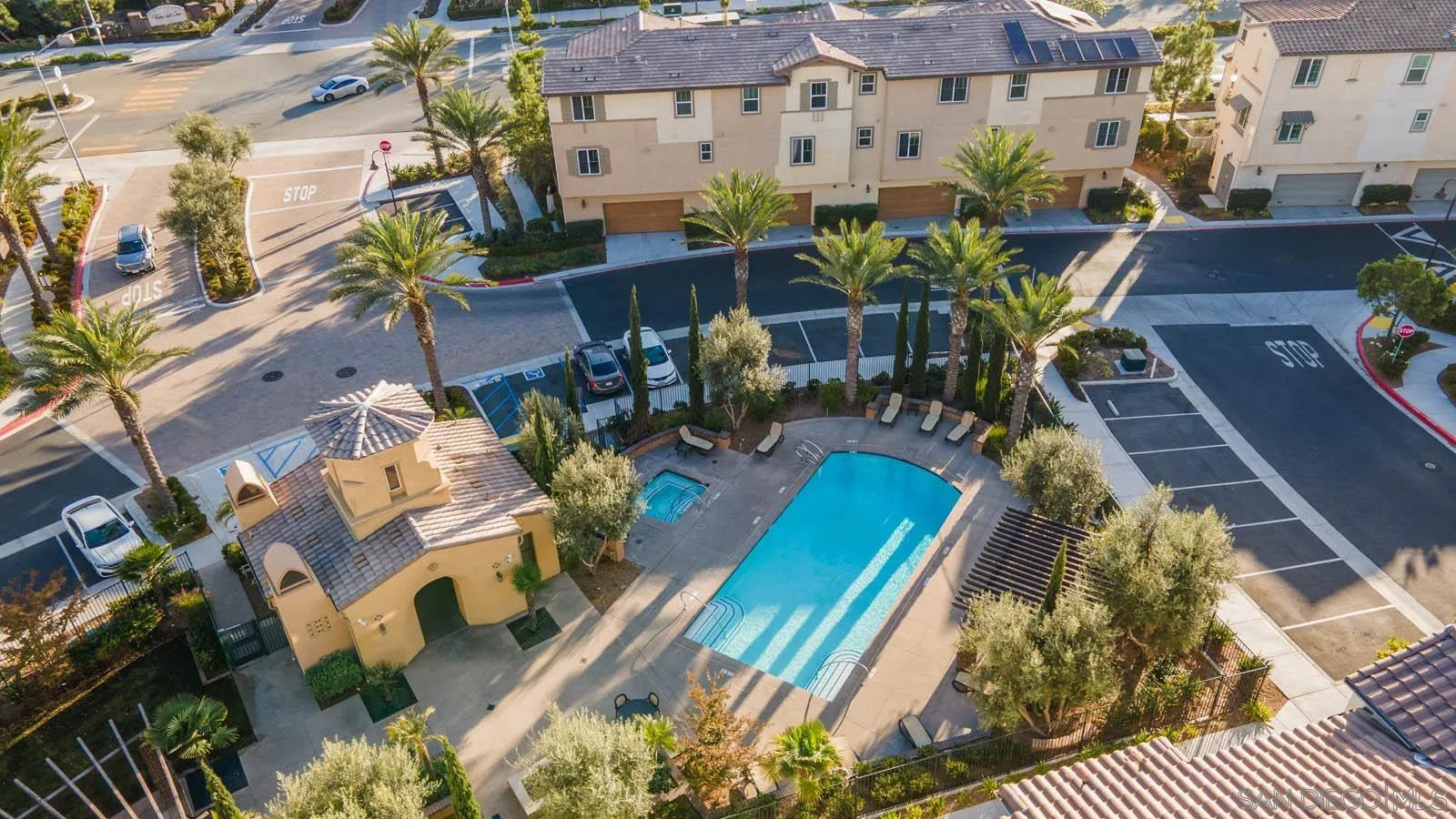 5476 San Alejandro