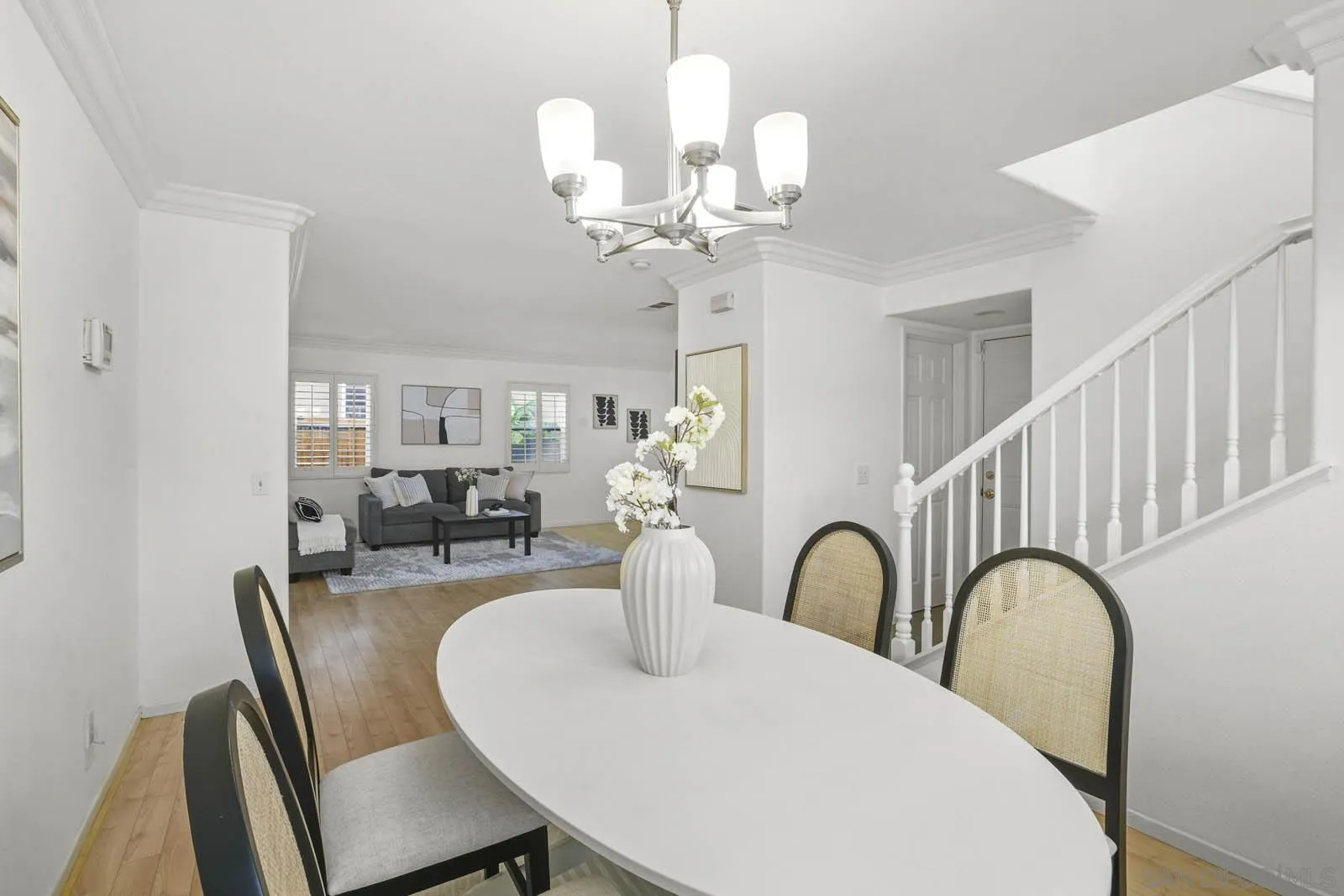 5464 Vista San Simeon