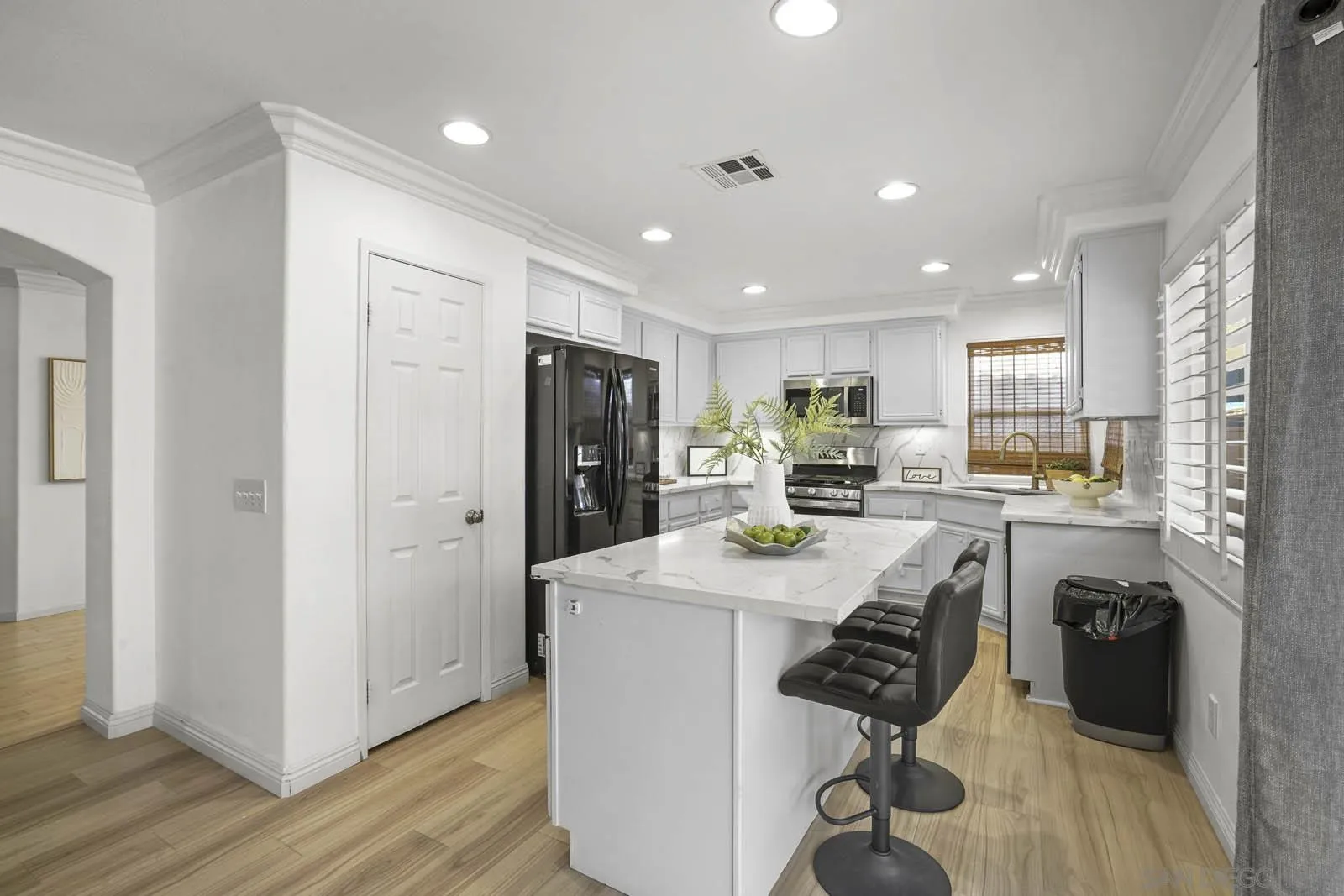 5464 Vista San Simeon