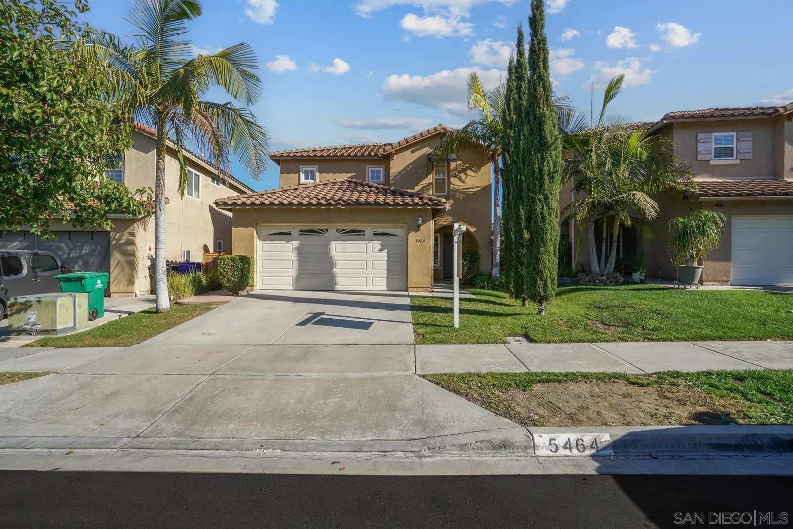 5464 Vista San Simeon