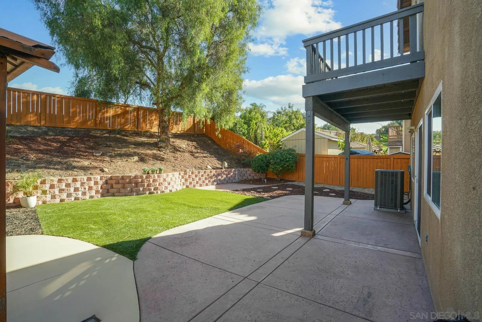 5464 Vista San Simeon