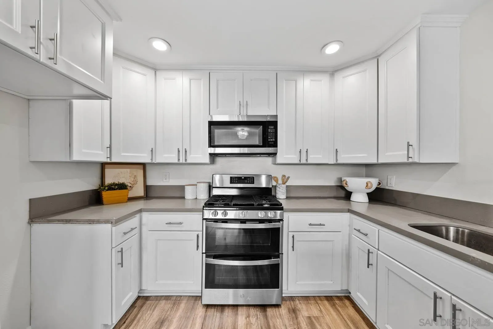157 Fourth Ave Unit A