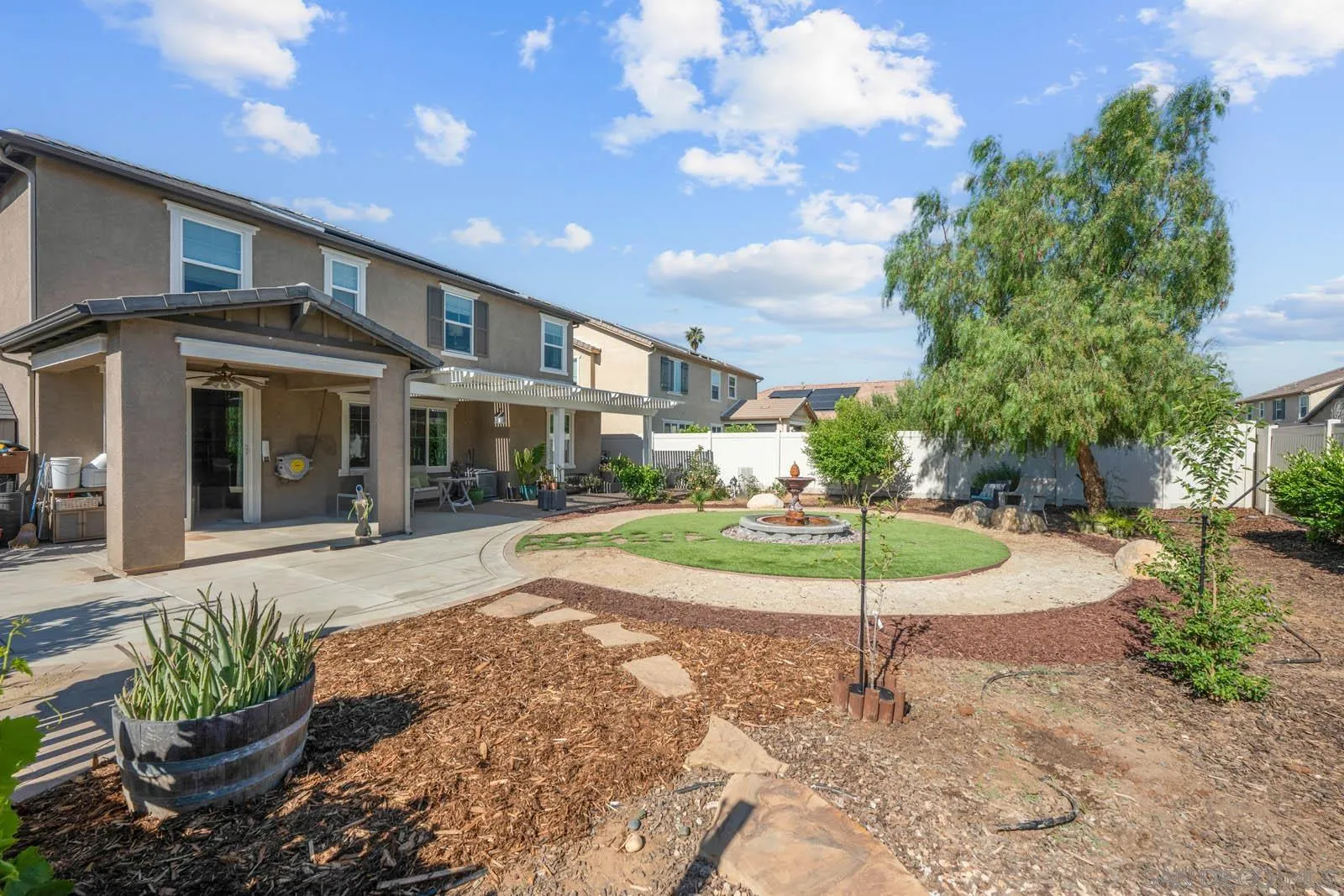 10689 Braverman Dr.