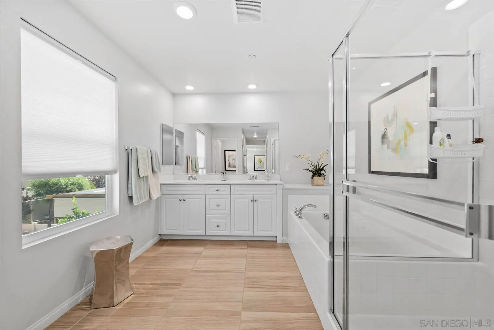10689 Braverman Dr.