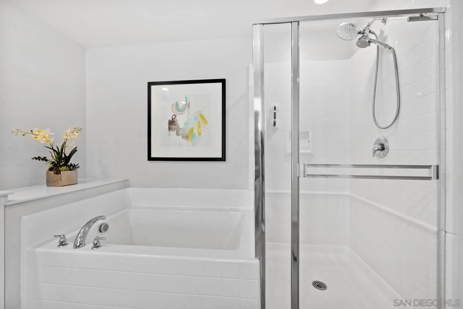 10689 Braverman Dr.