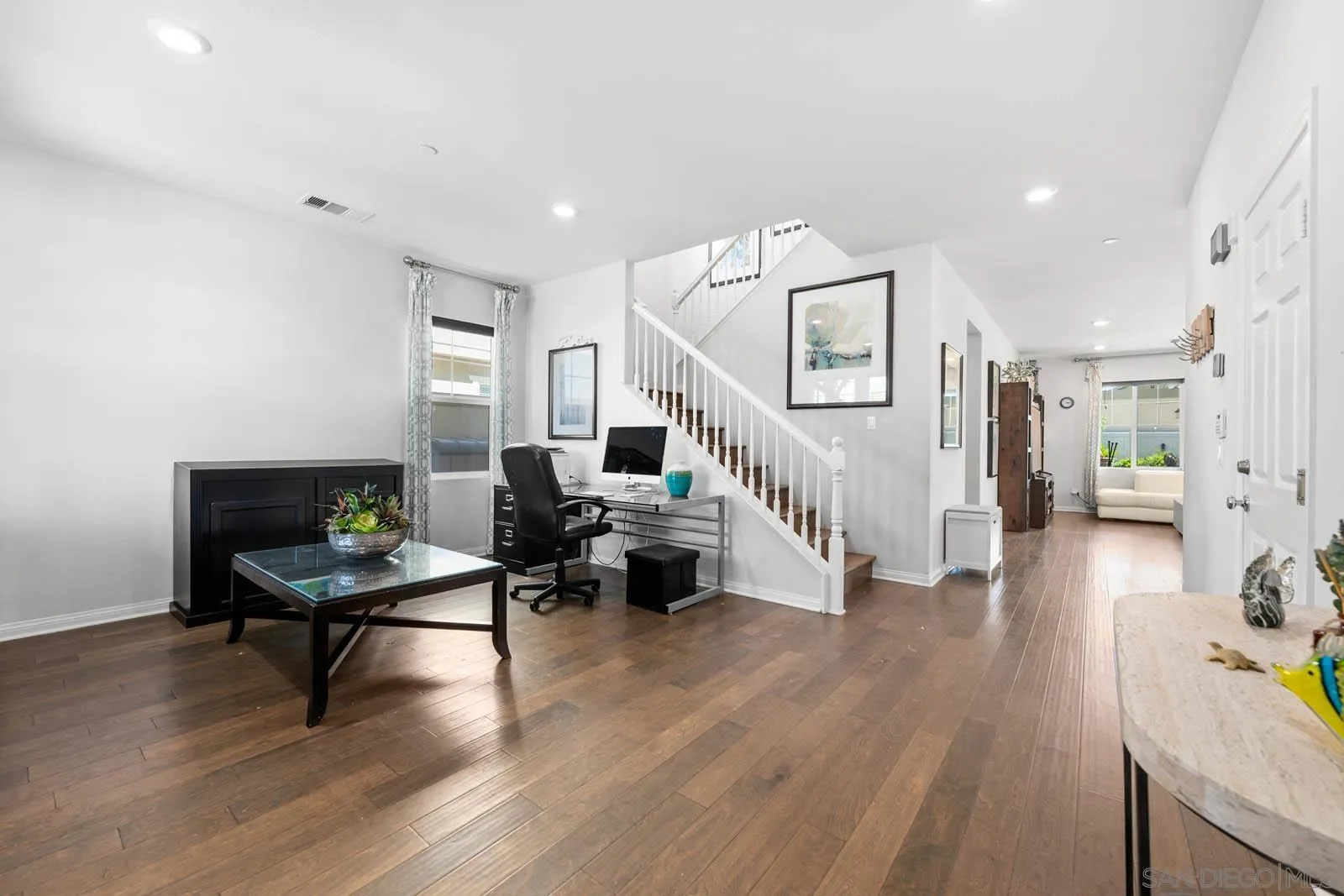 10689 Braverman Dr.