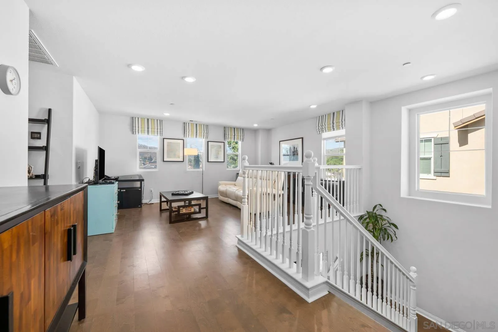 10689 Braverman Dr.