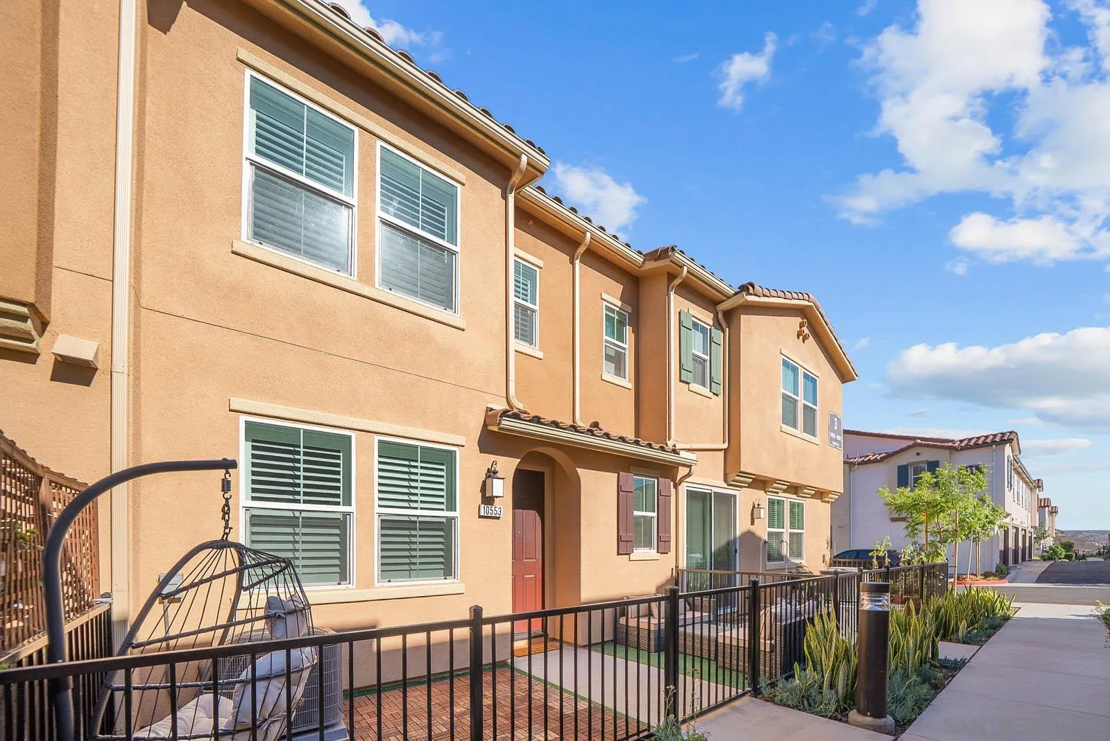 10553 Graphite St