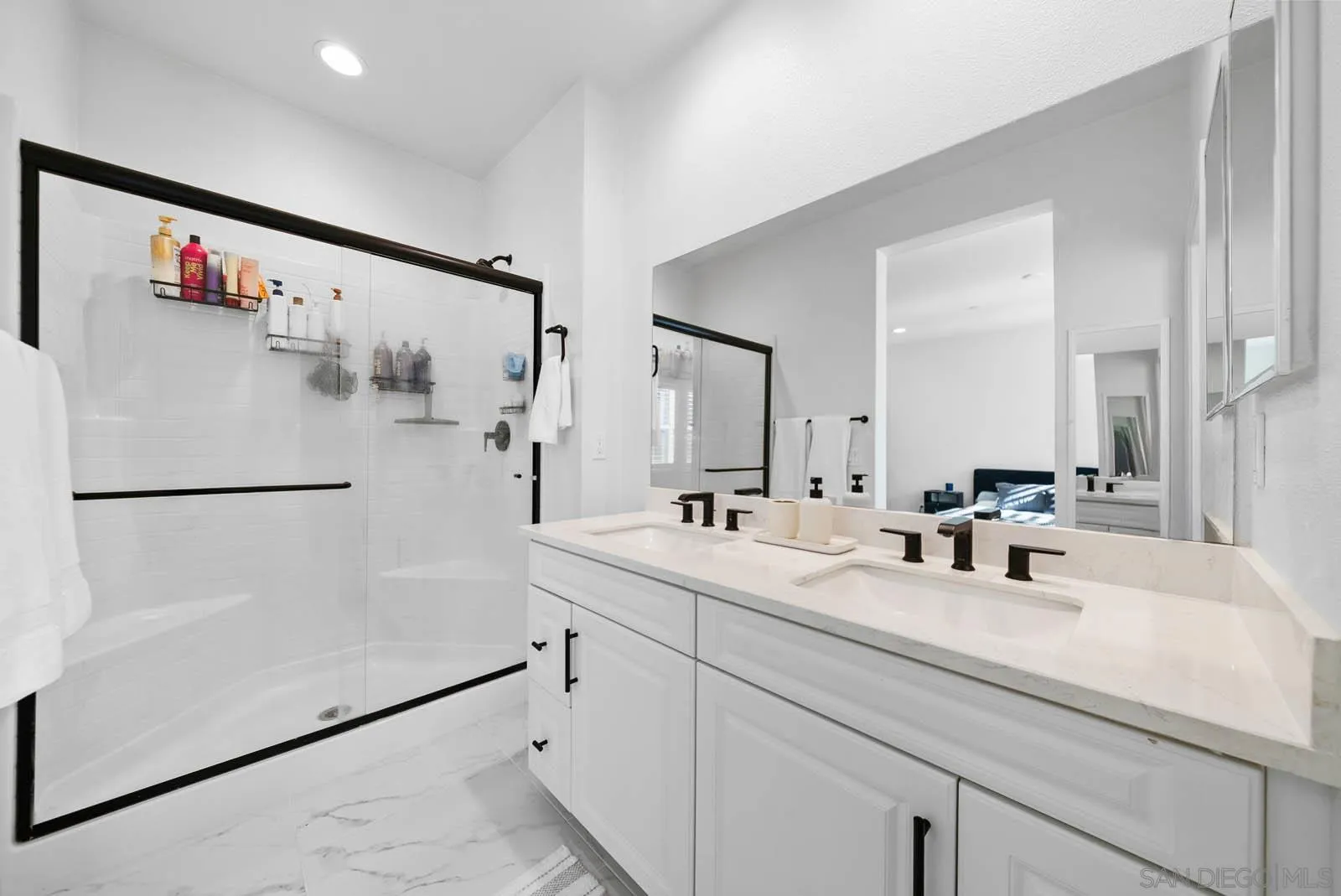 10553 Graphite St