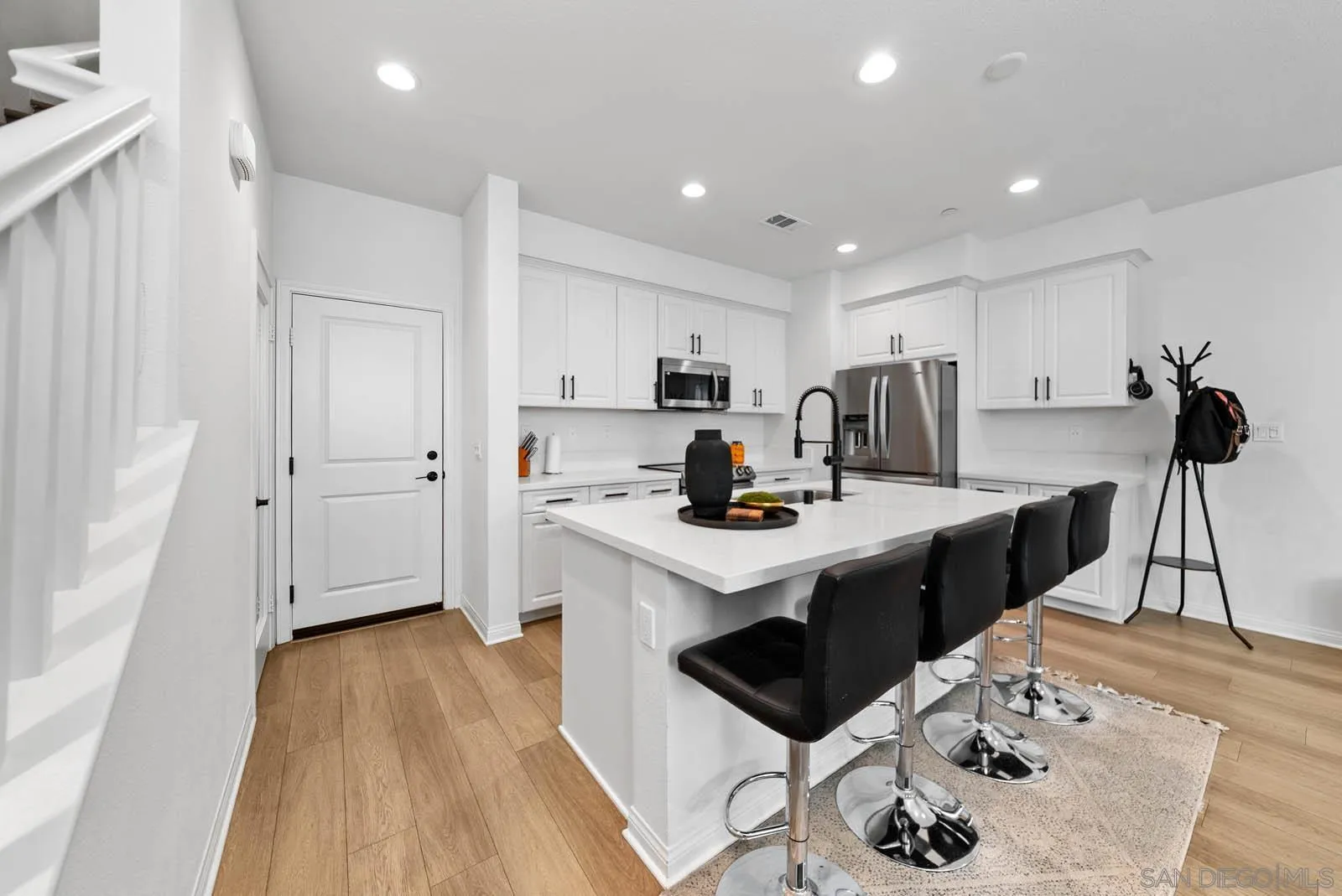 10553 Graphite St