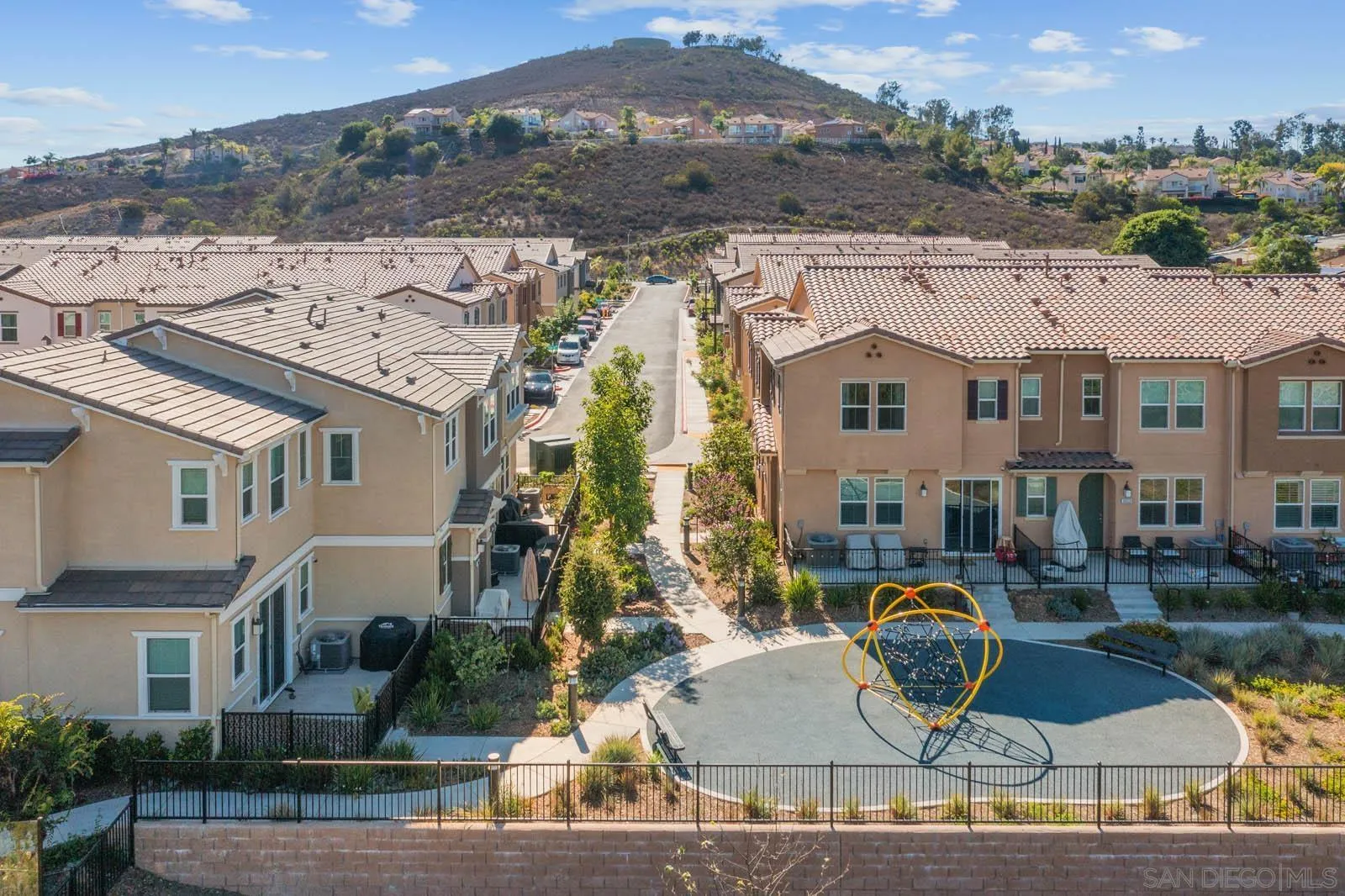 10553 Graphite St
