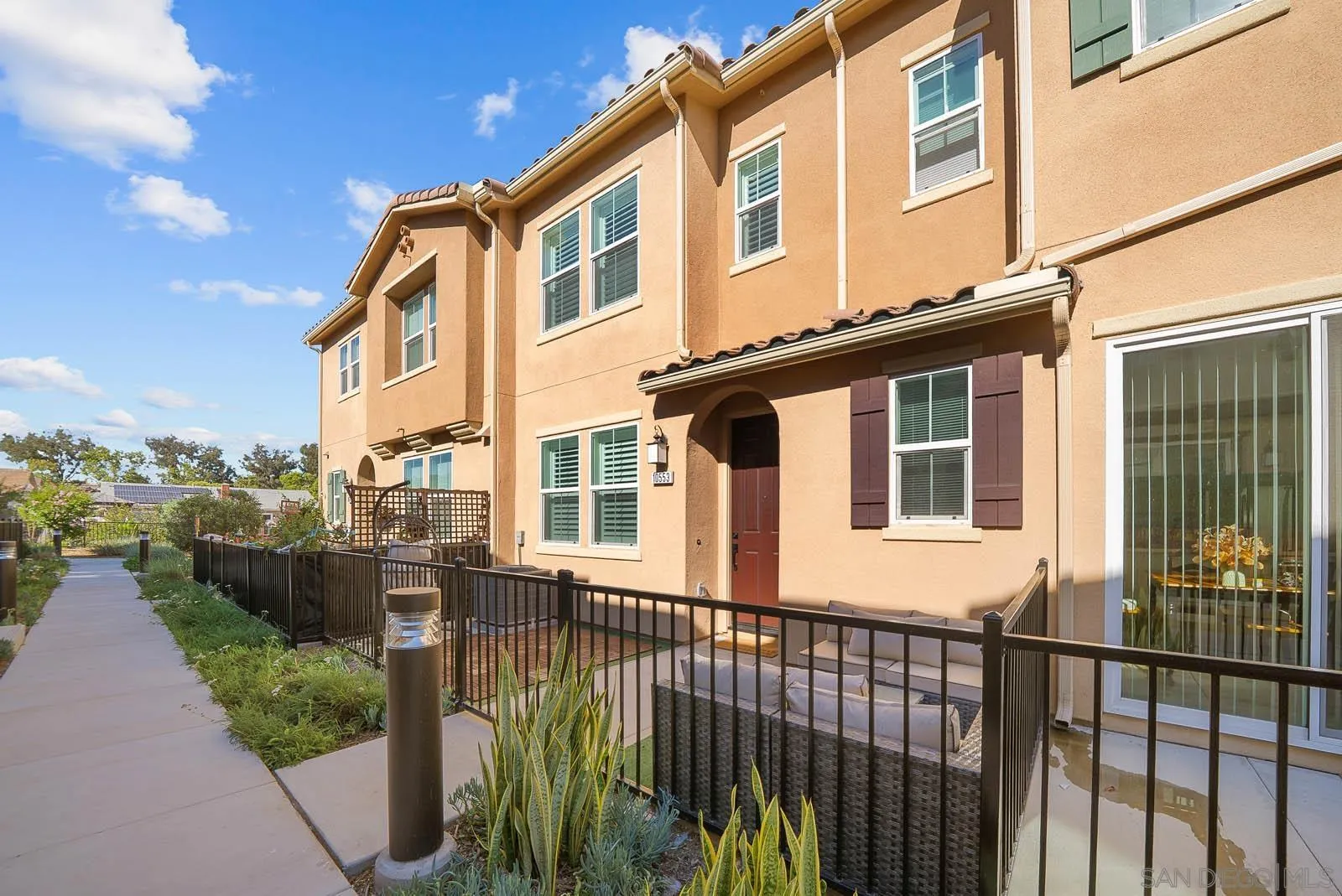 10553 Graphite St