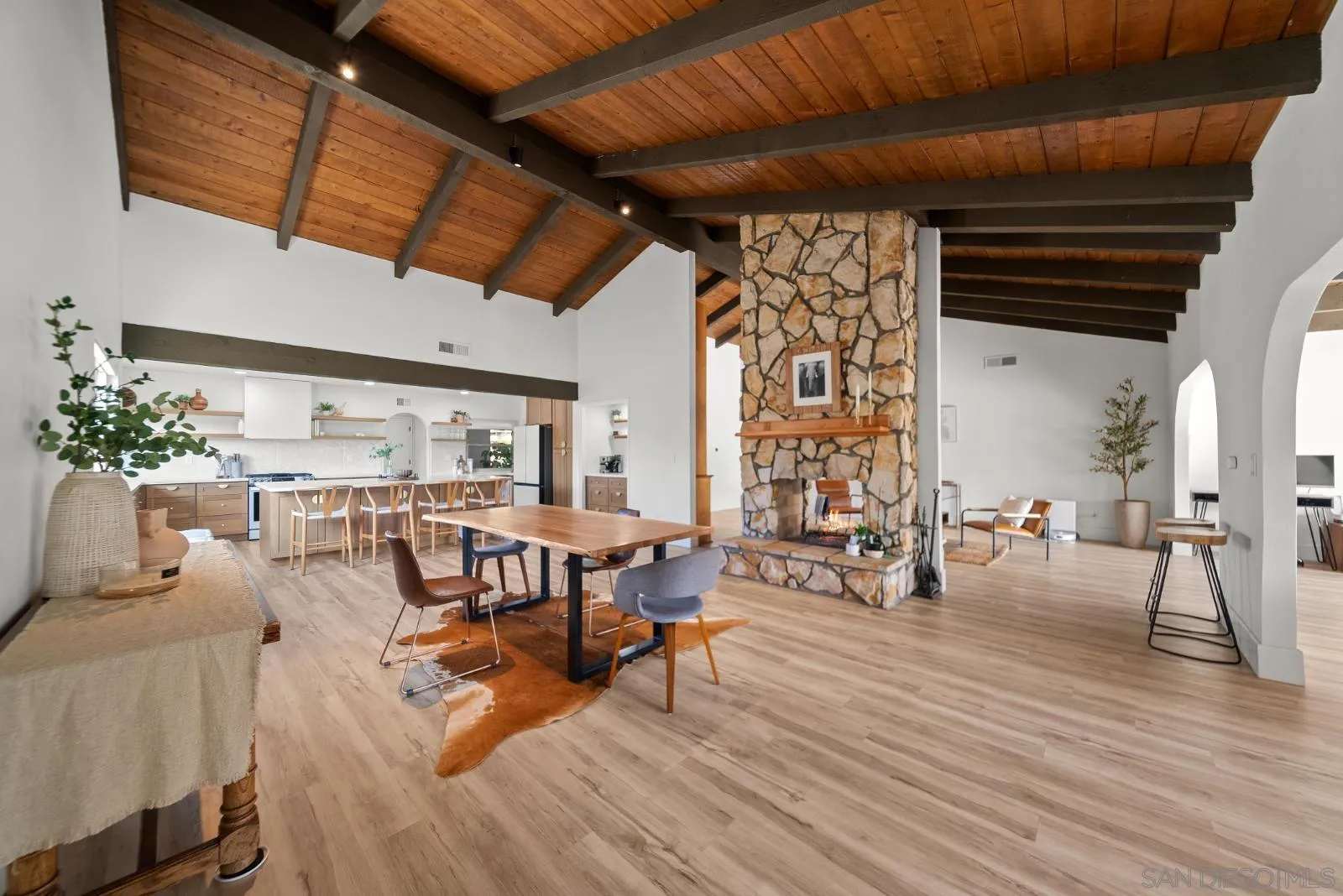 4010 Corral Canyon Rd