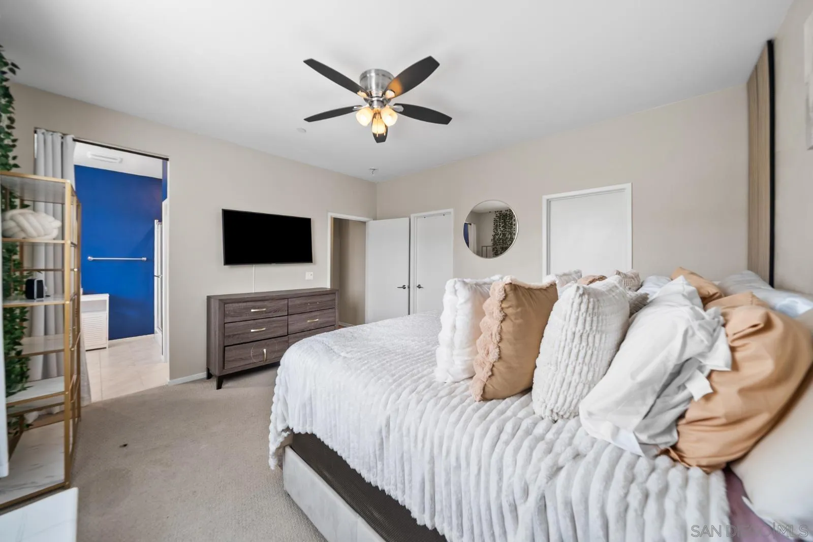 5223 Surfwalk Unit 111