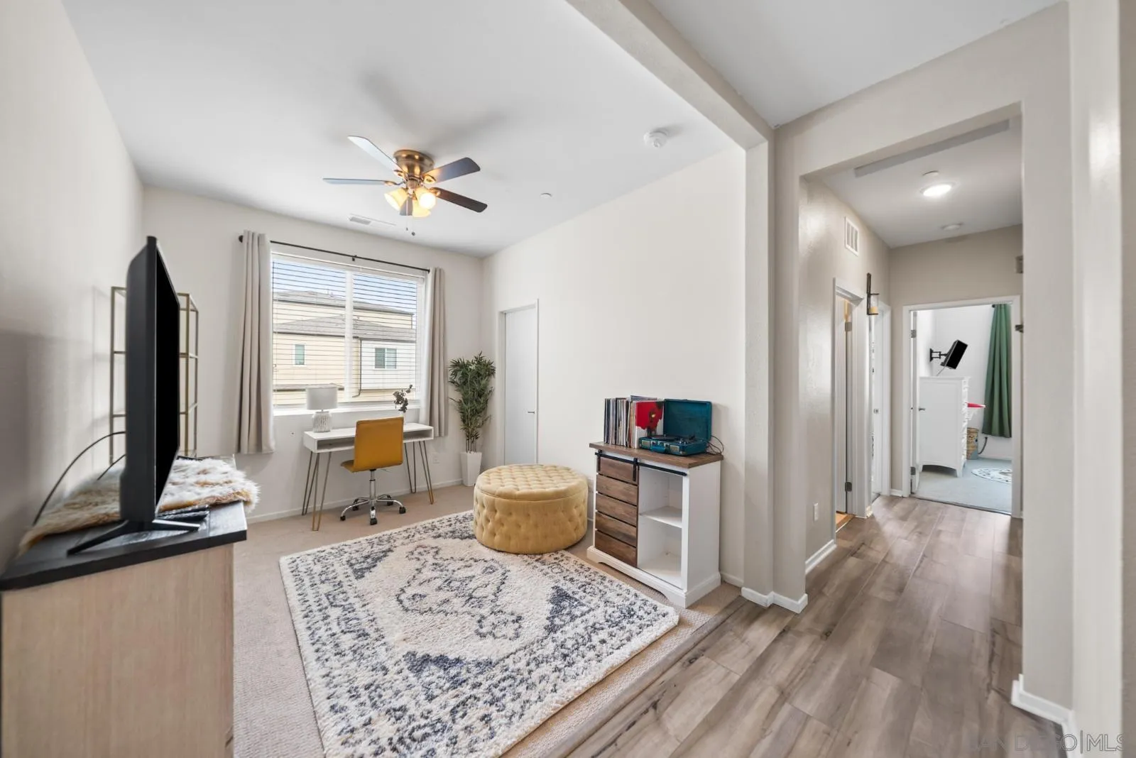 5223 Surfwalk Unit 111