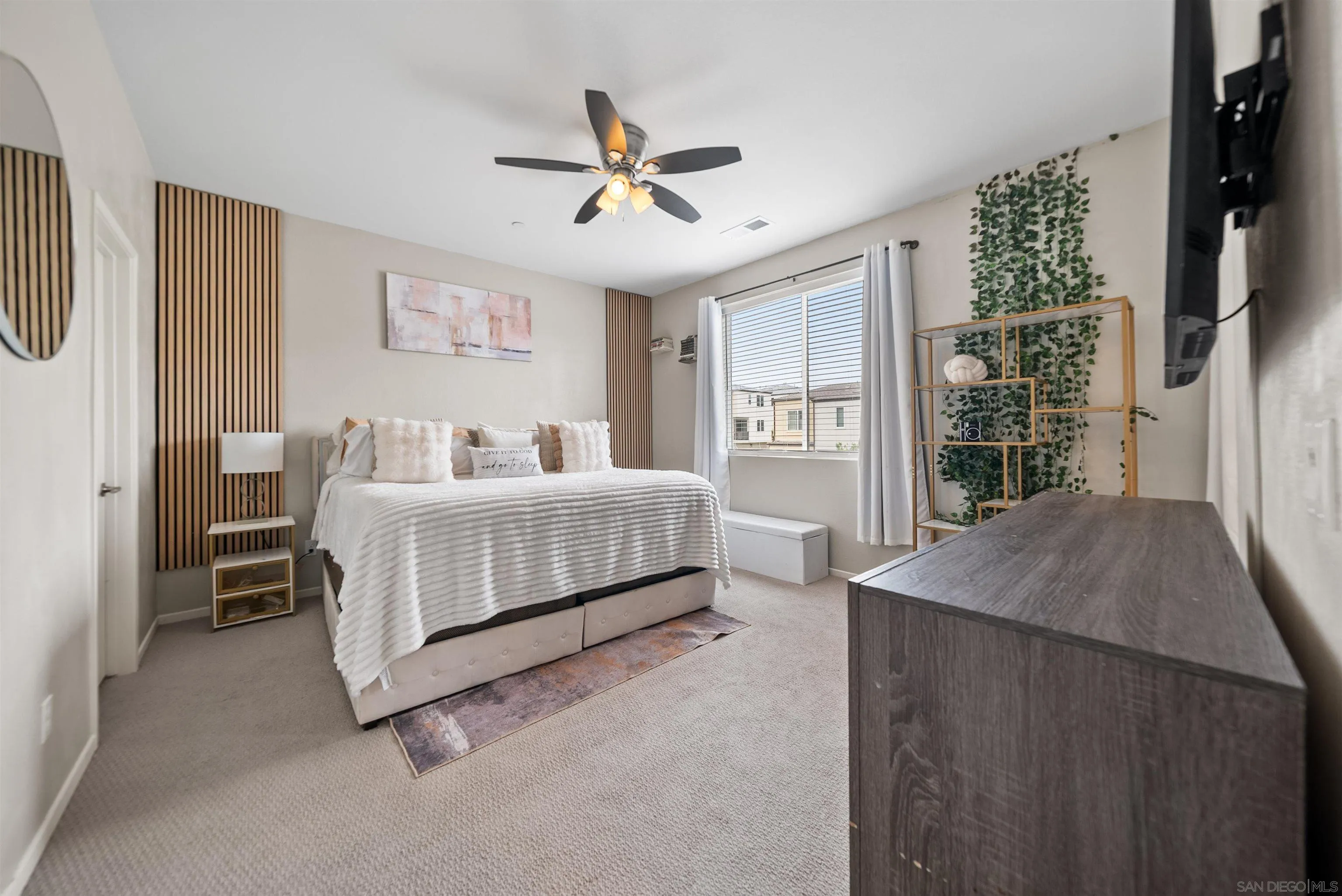 5223 Surfwalk Unit 111