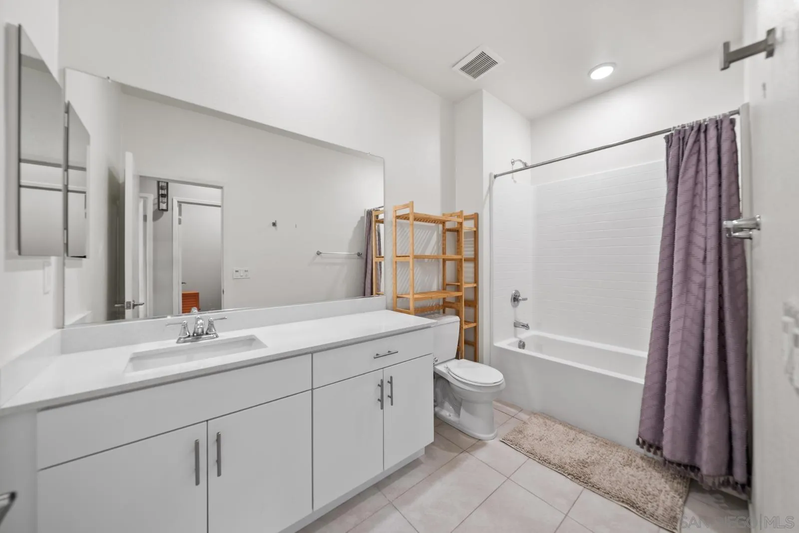 5223 Surfwalk Unit 111