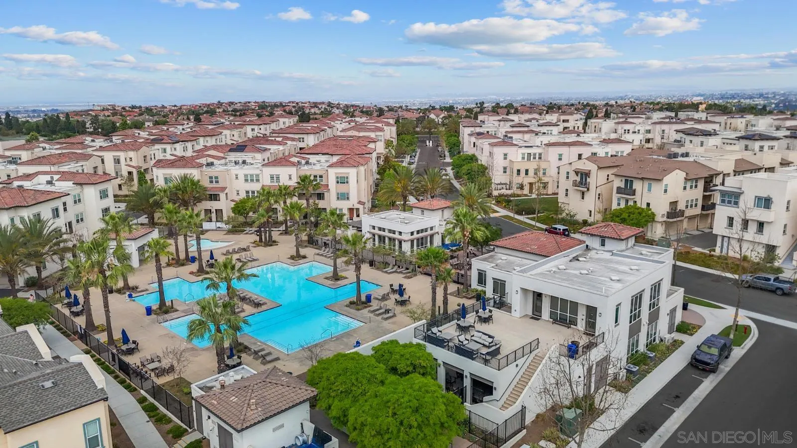 5223 Surfwalk Unit 111