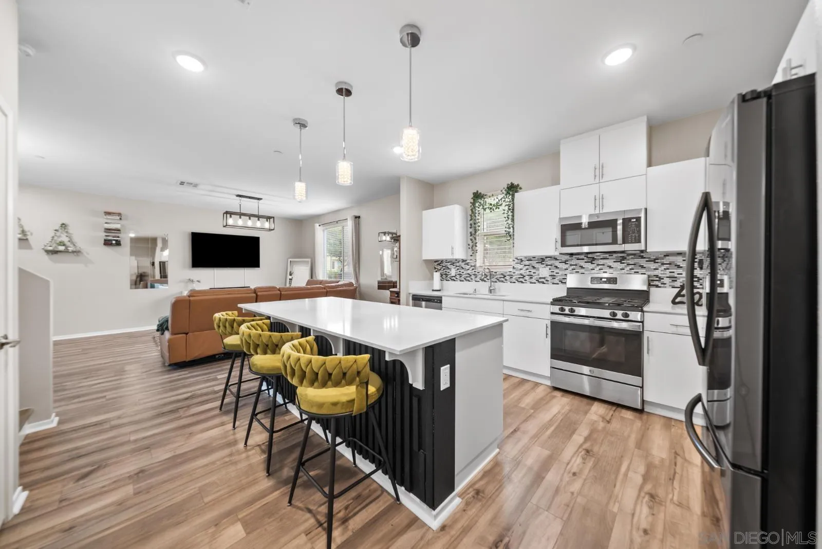 5223 Surfwalk Unit 111