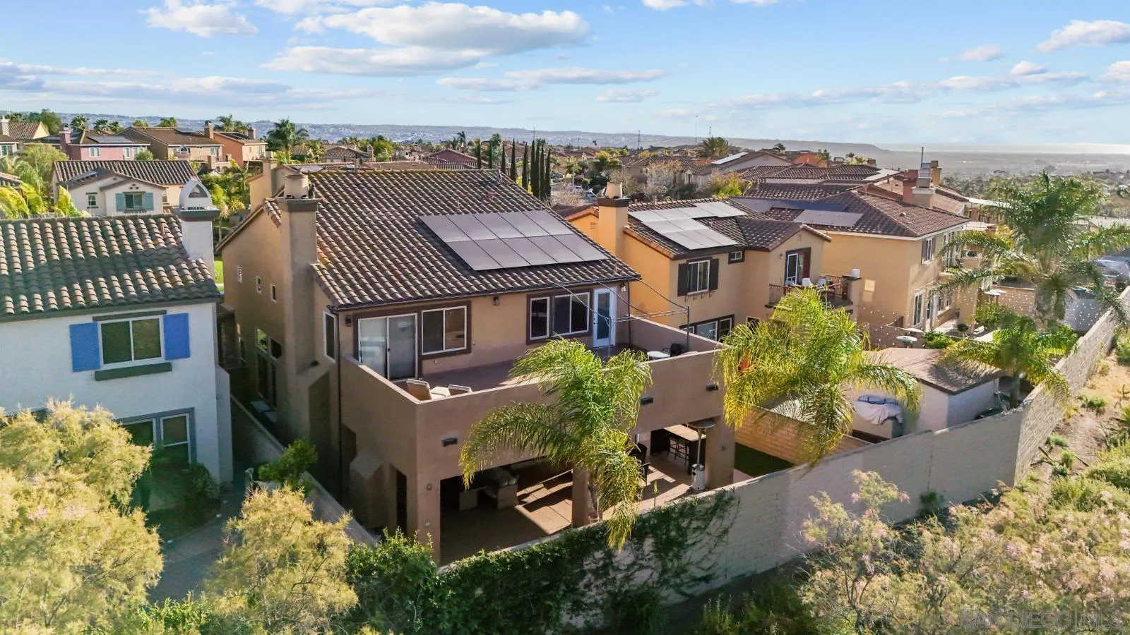 5192 Bay Crest