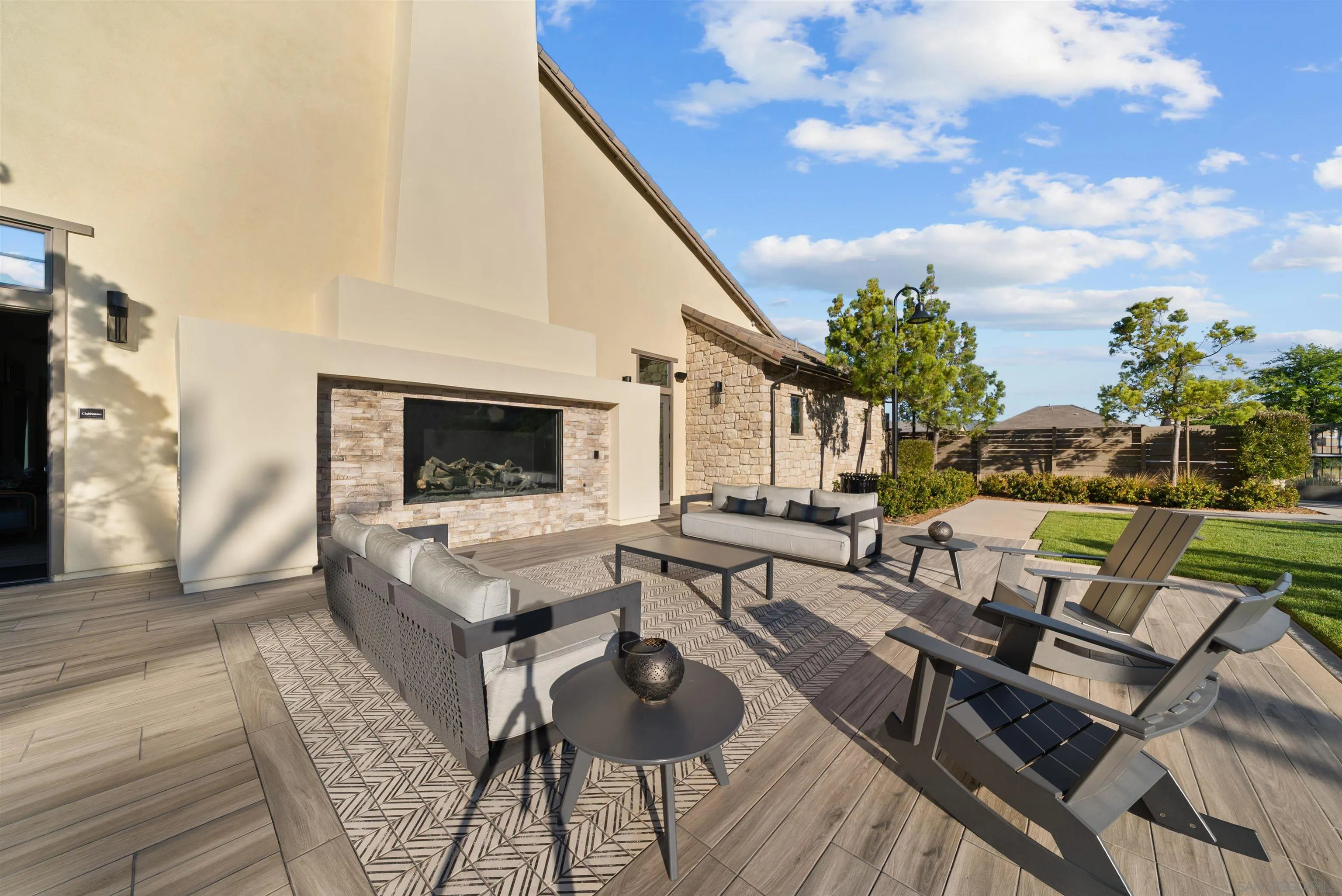 39392 Corvina Ln