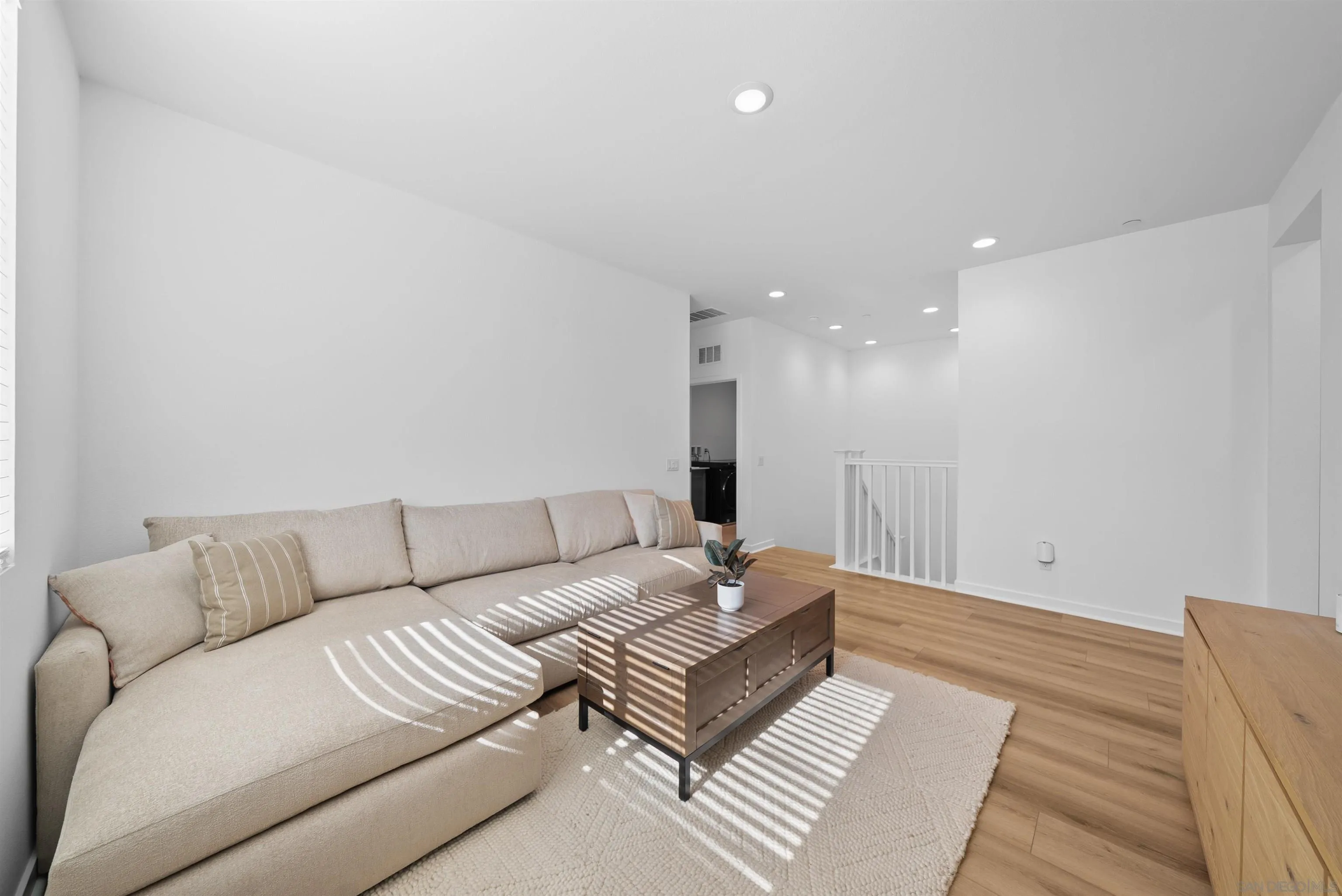 39392 Corvina Ln