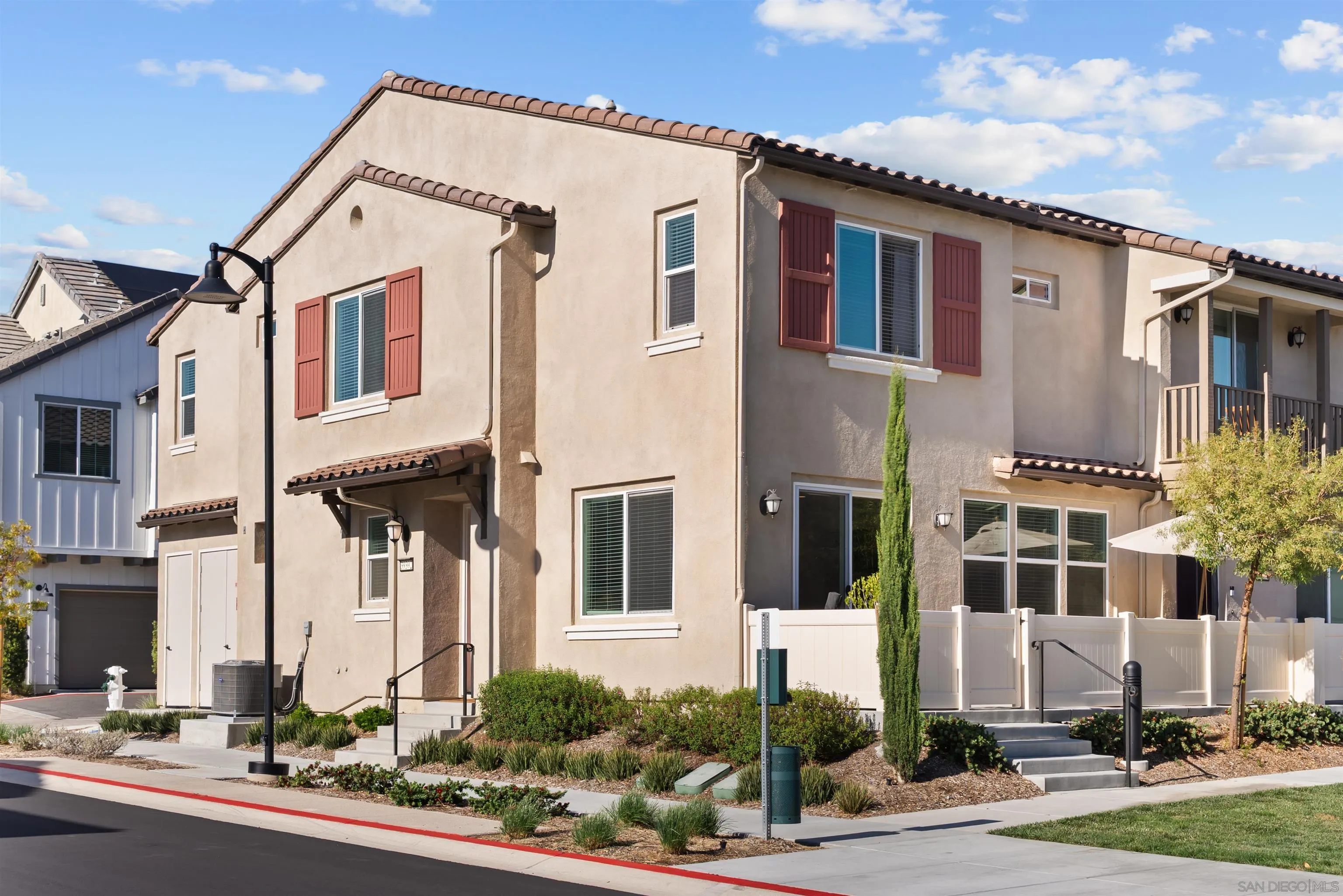 39392 Corvina Ln