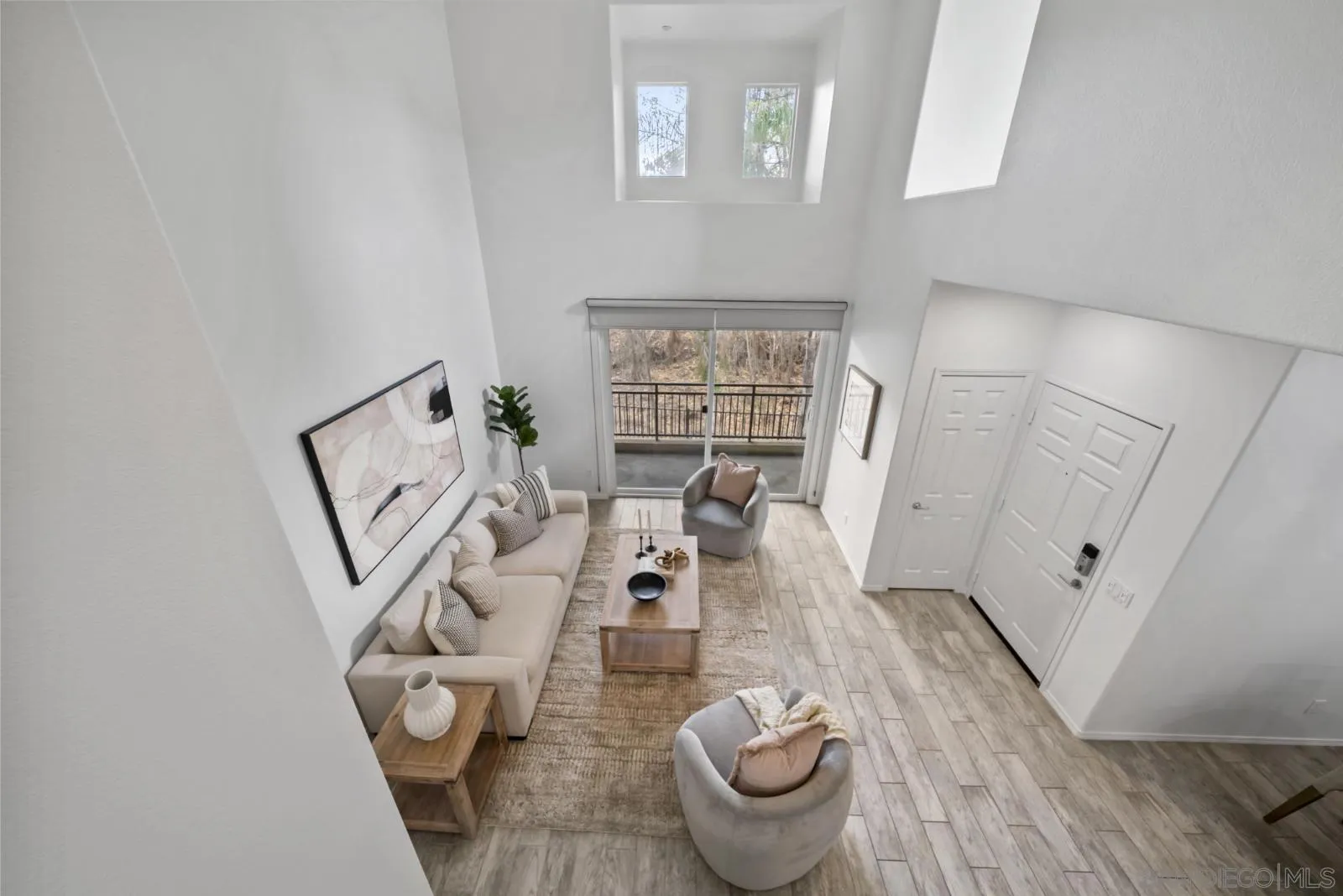 5422 Zeil Pl