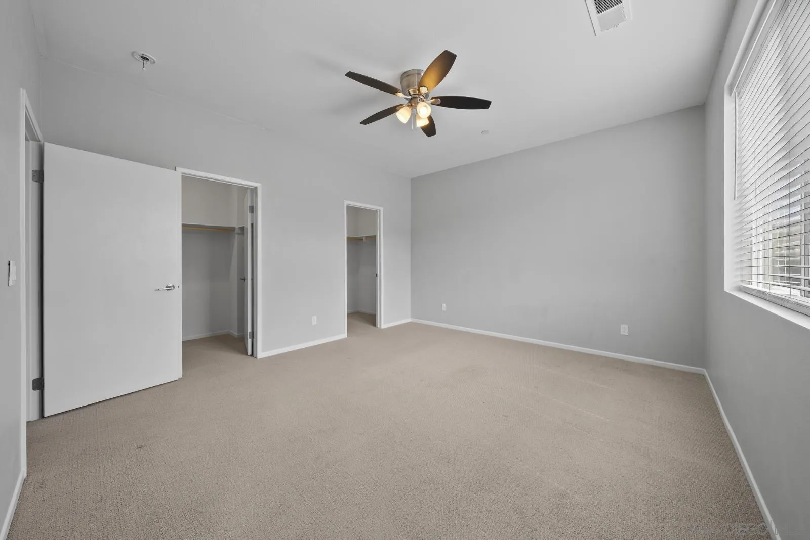 5223 Surfwalk Unit 111