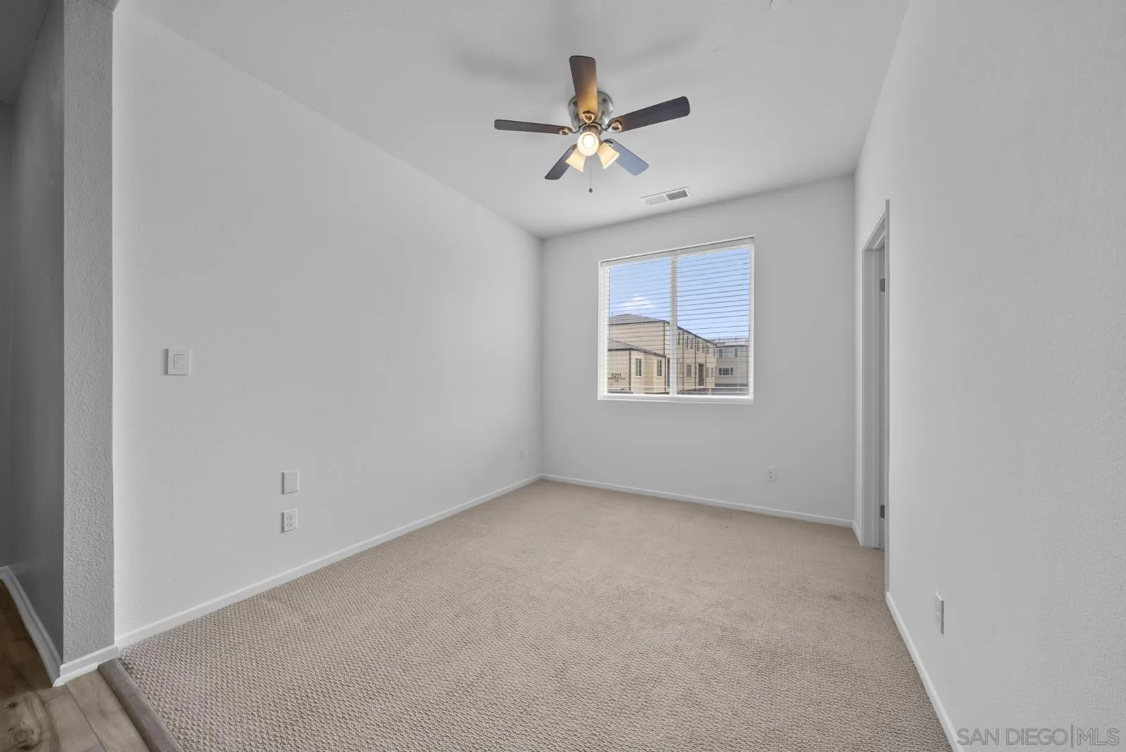 5223 Surfwalk Unit 111