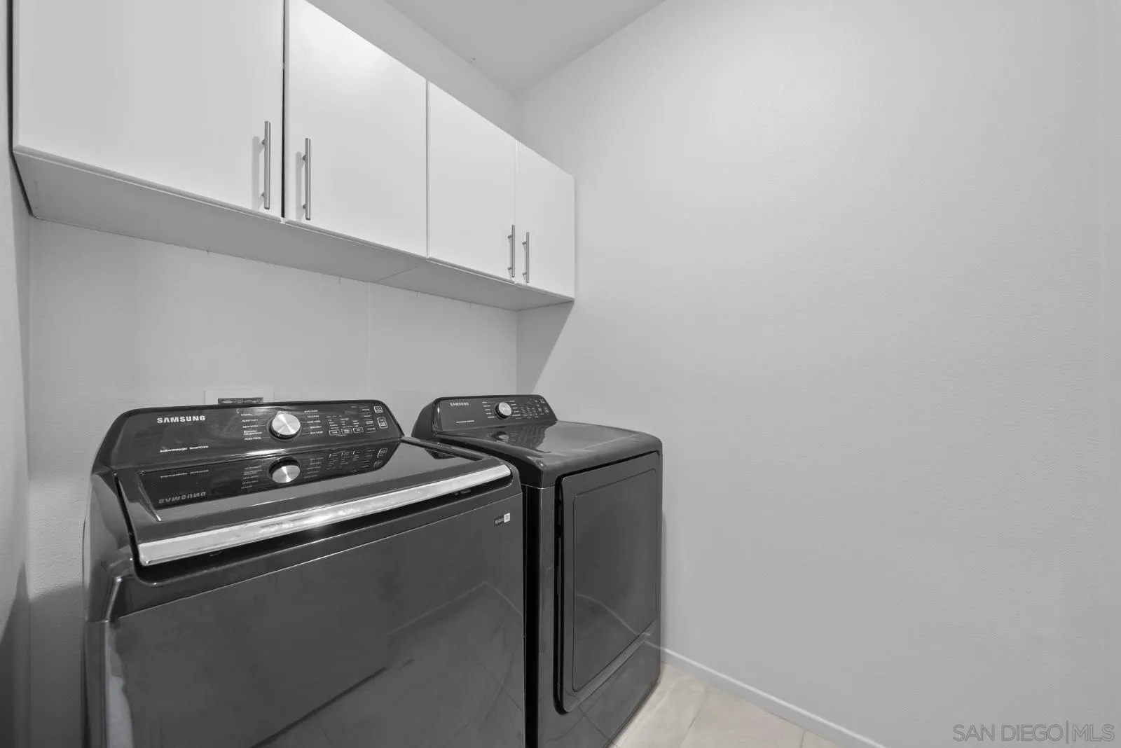 5223 Surfwalk Unit 111