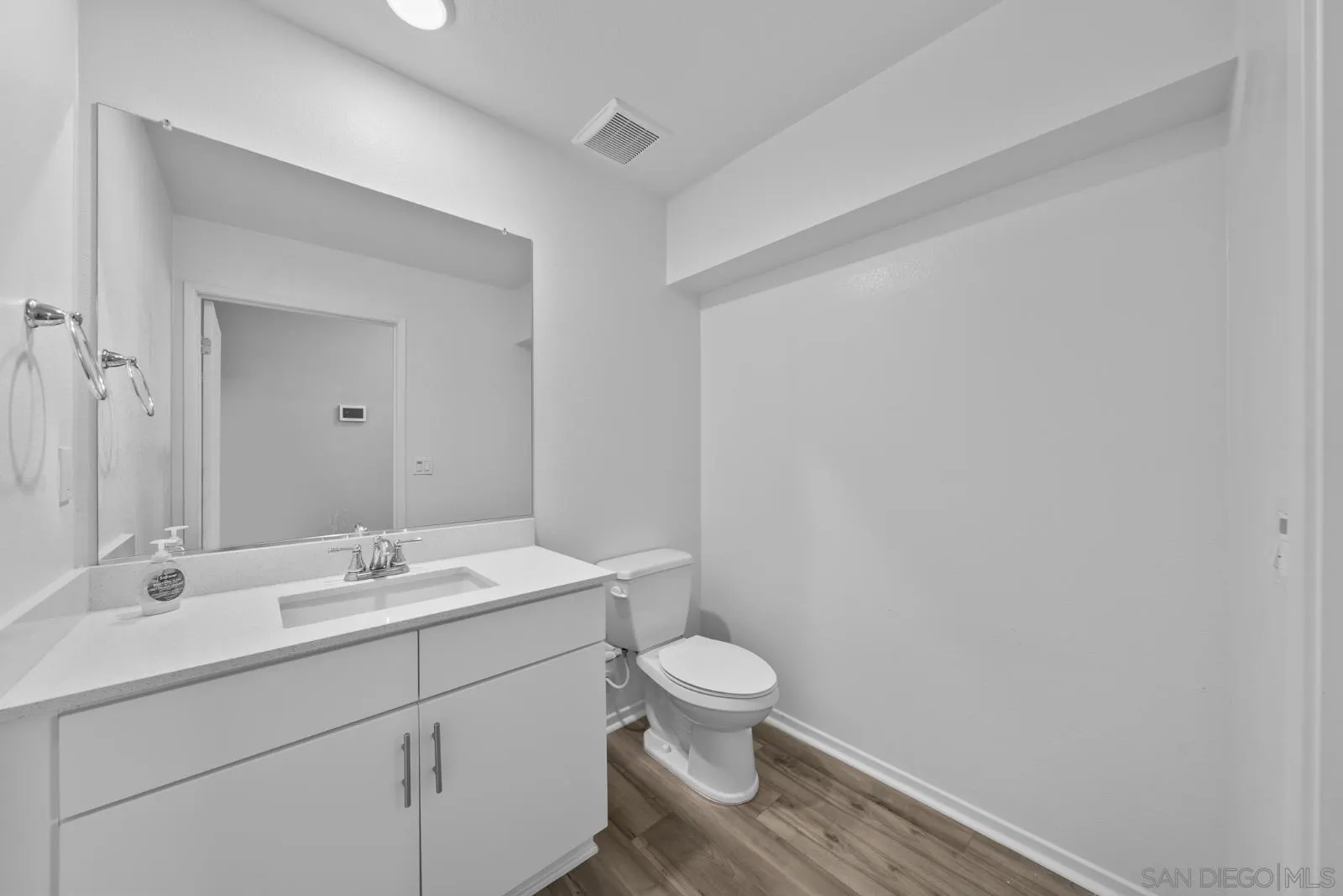 5223 Surfwalk Unit 111