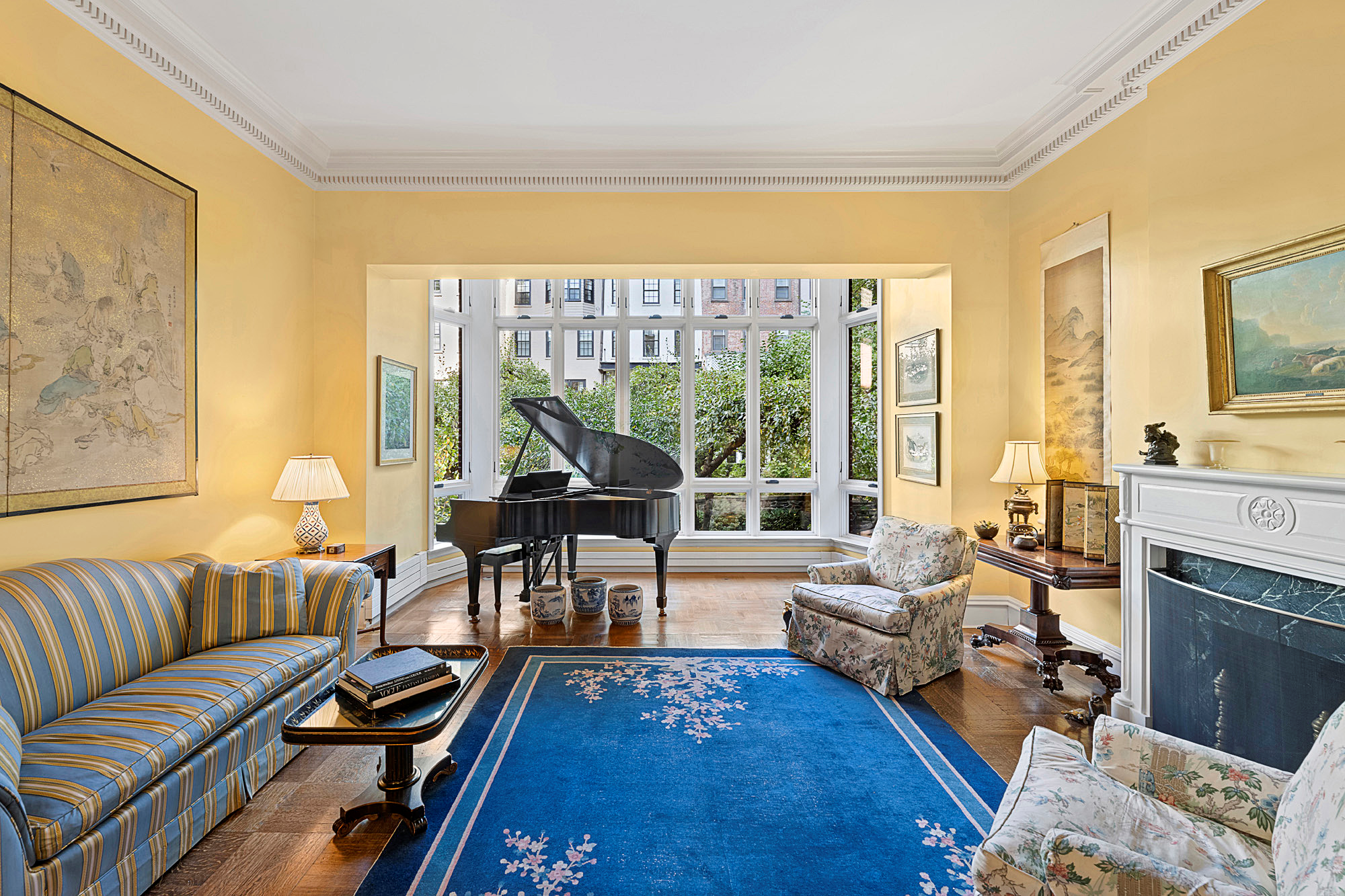163 E 65TH Street