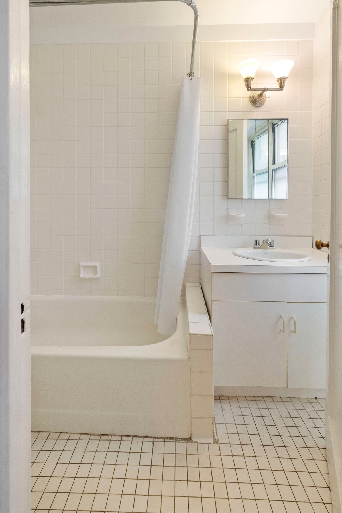 424 E 52ND Street 3D