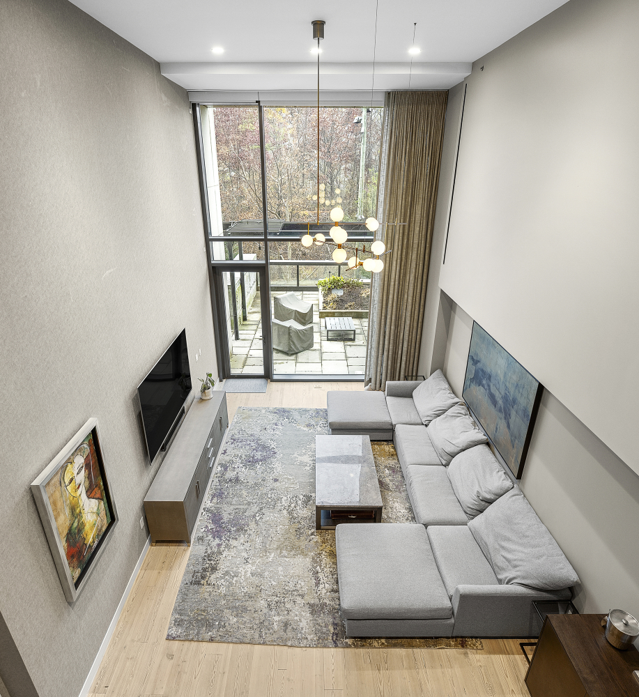 90 FURMAN Street N210