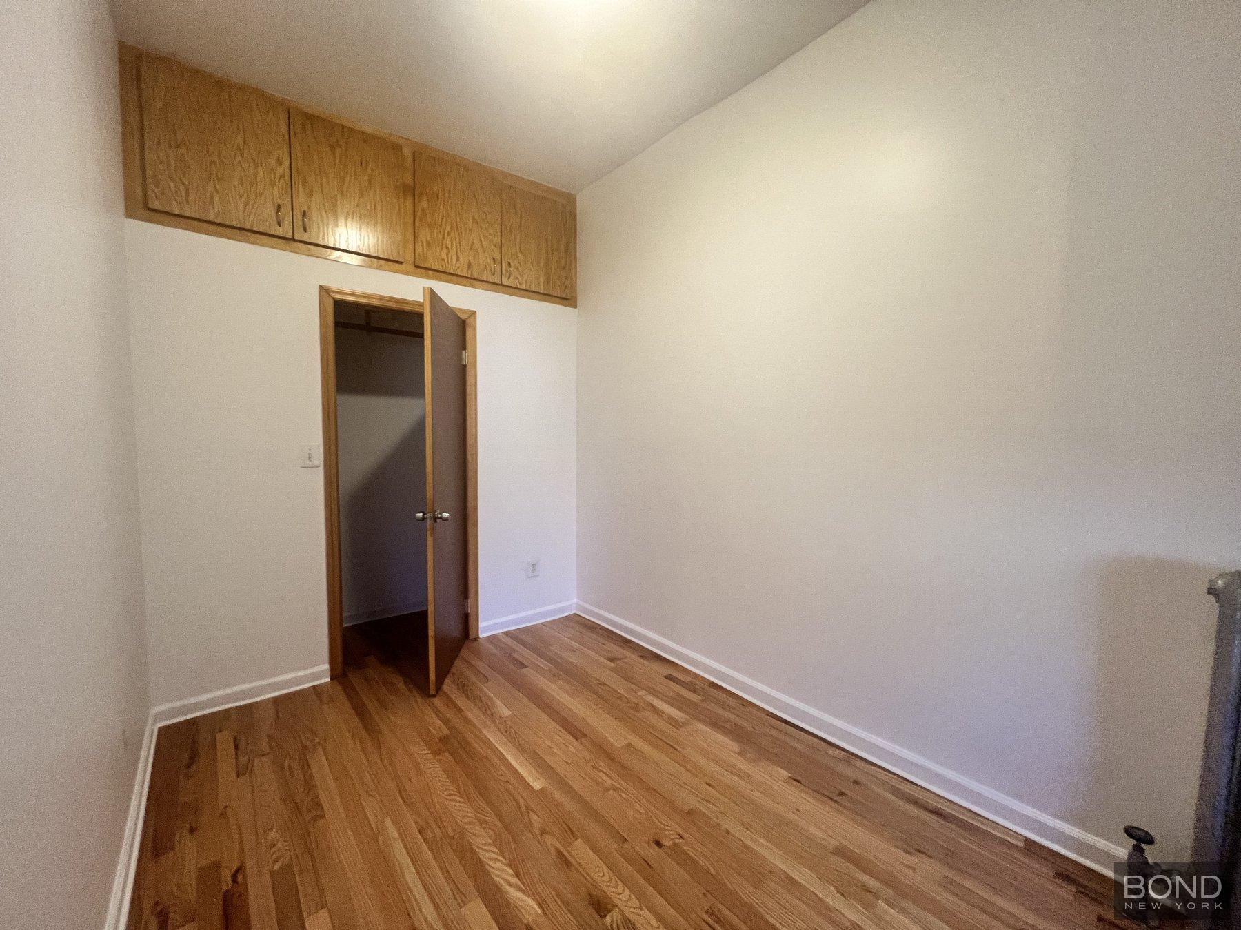 69 Scholes Street 1L