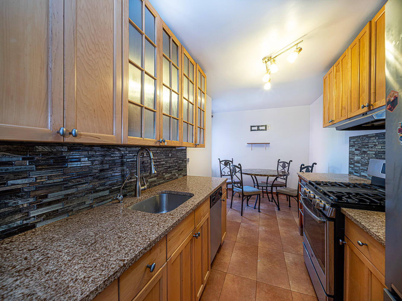 1717 E 18TH Street 4F