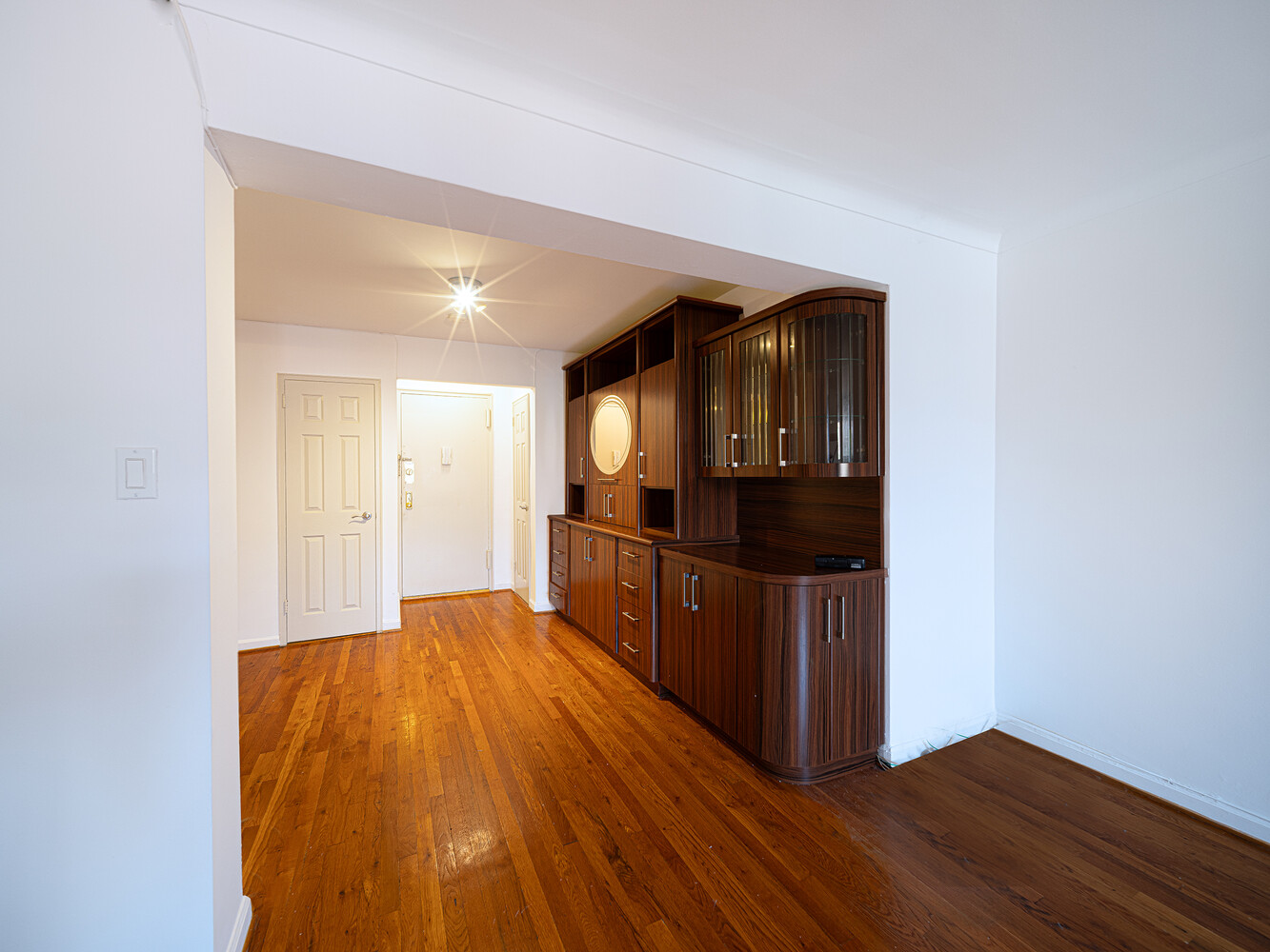 1717 E 18TH Street 4F