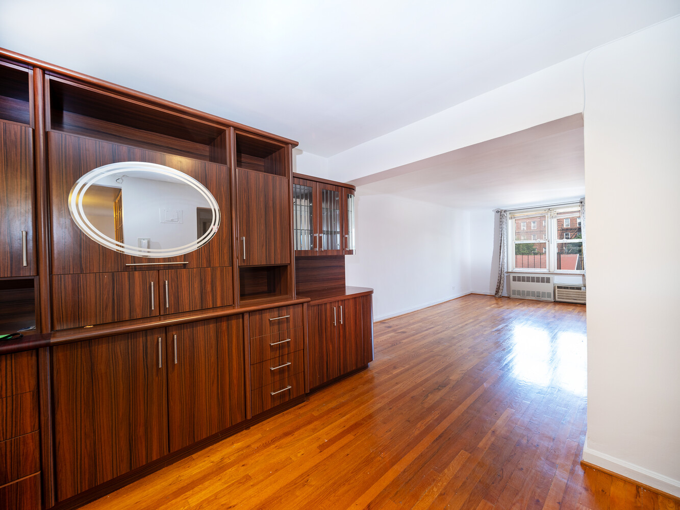 1717 E 18TH Street 4F