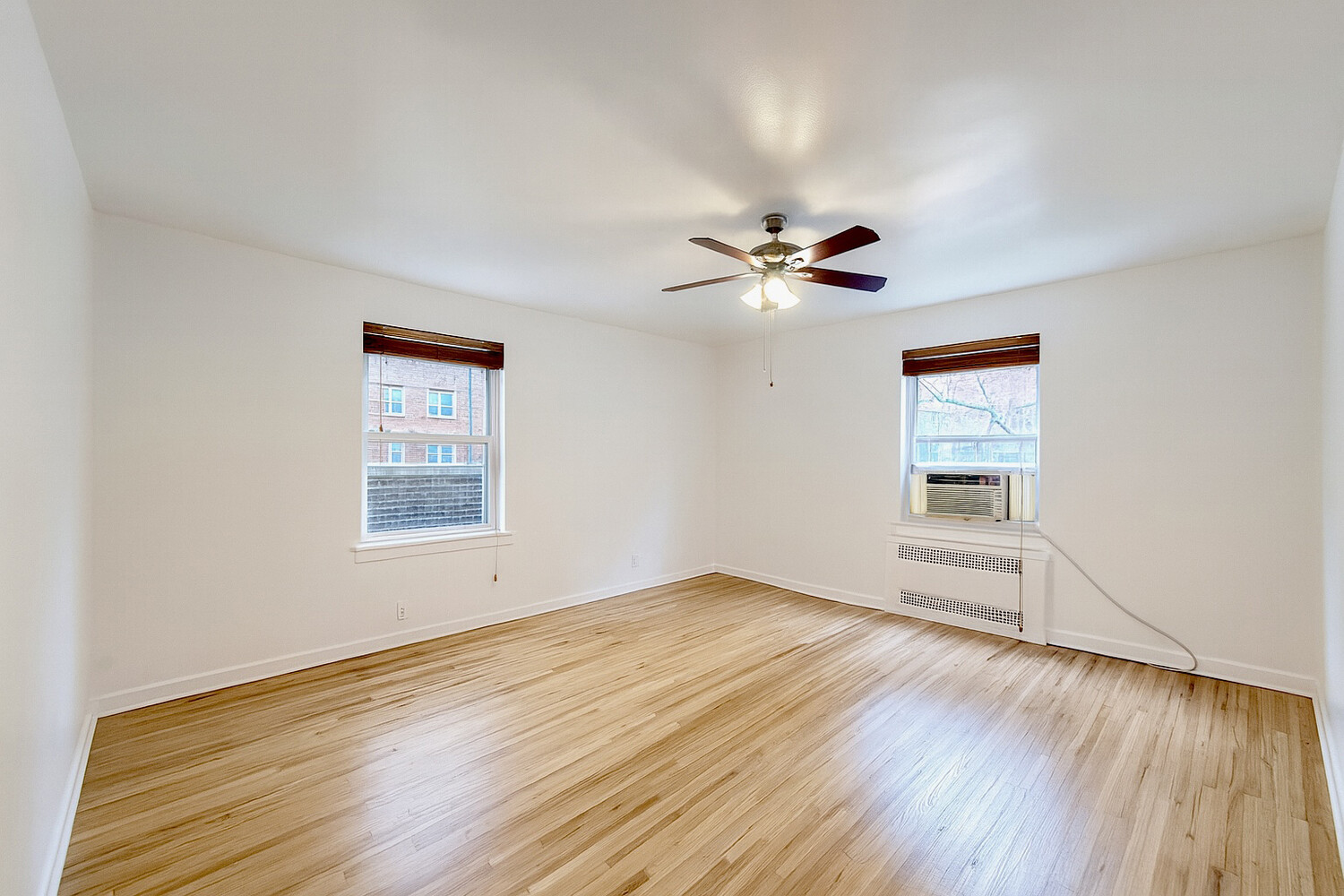 915 E 17TH Street 116