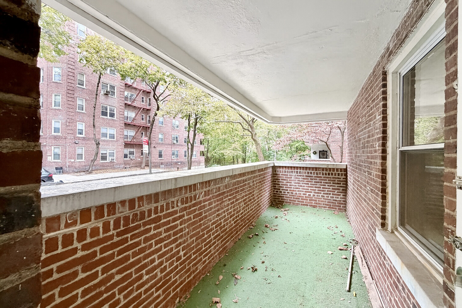 915 E 17TH Street 116