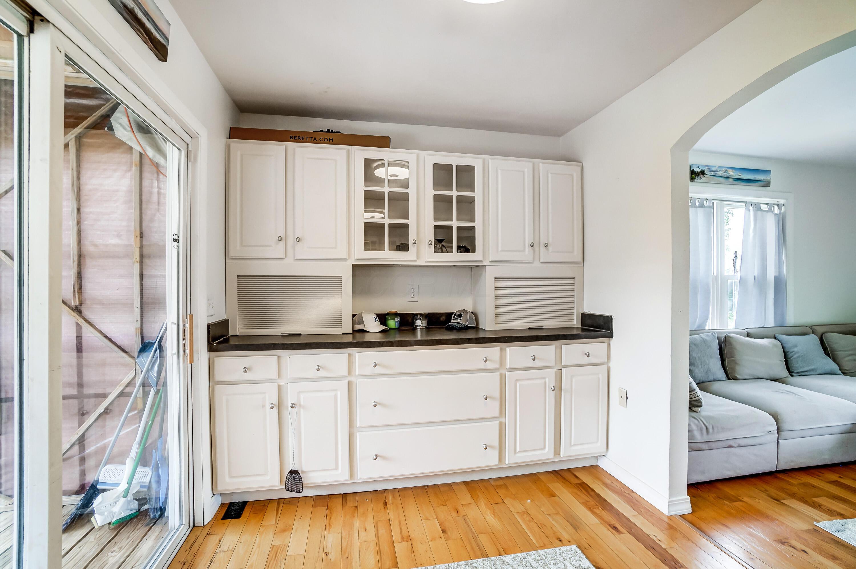8319 Lafayette Road NW