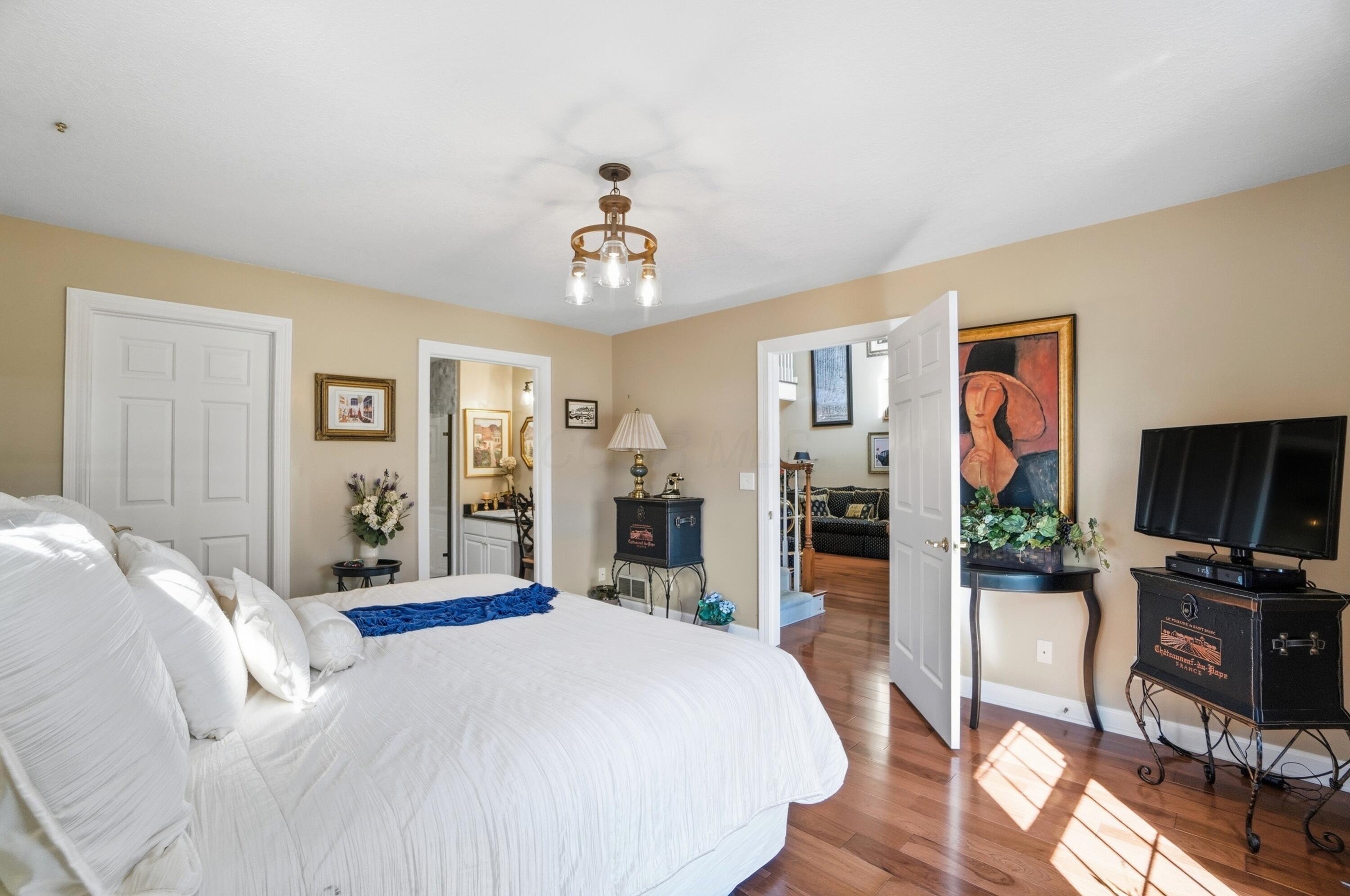 82 Stonington Circle