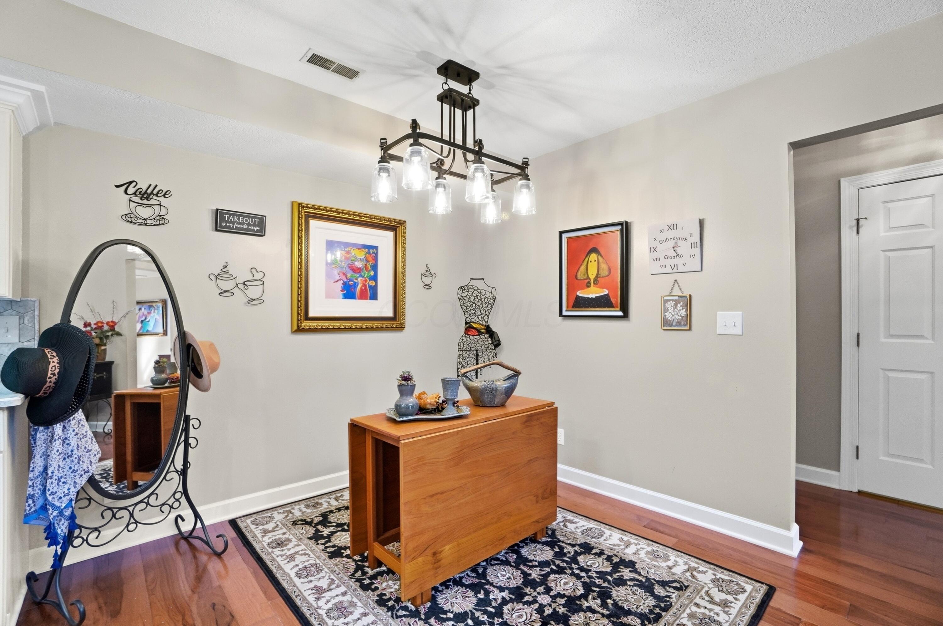 82 Stonington Circle