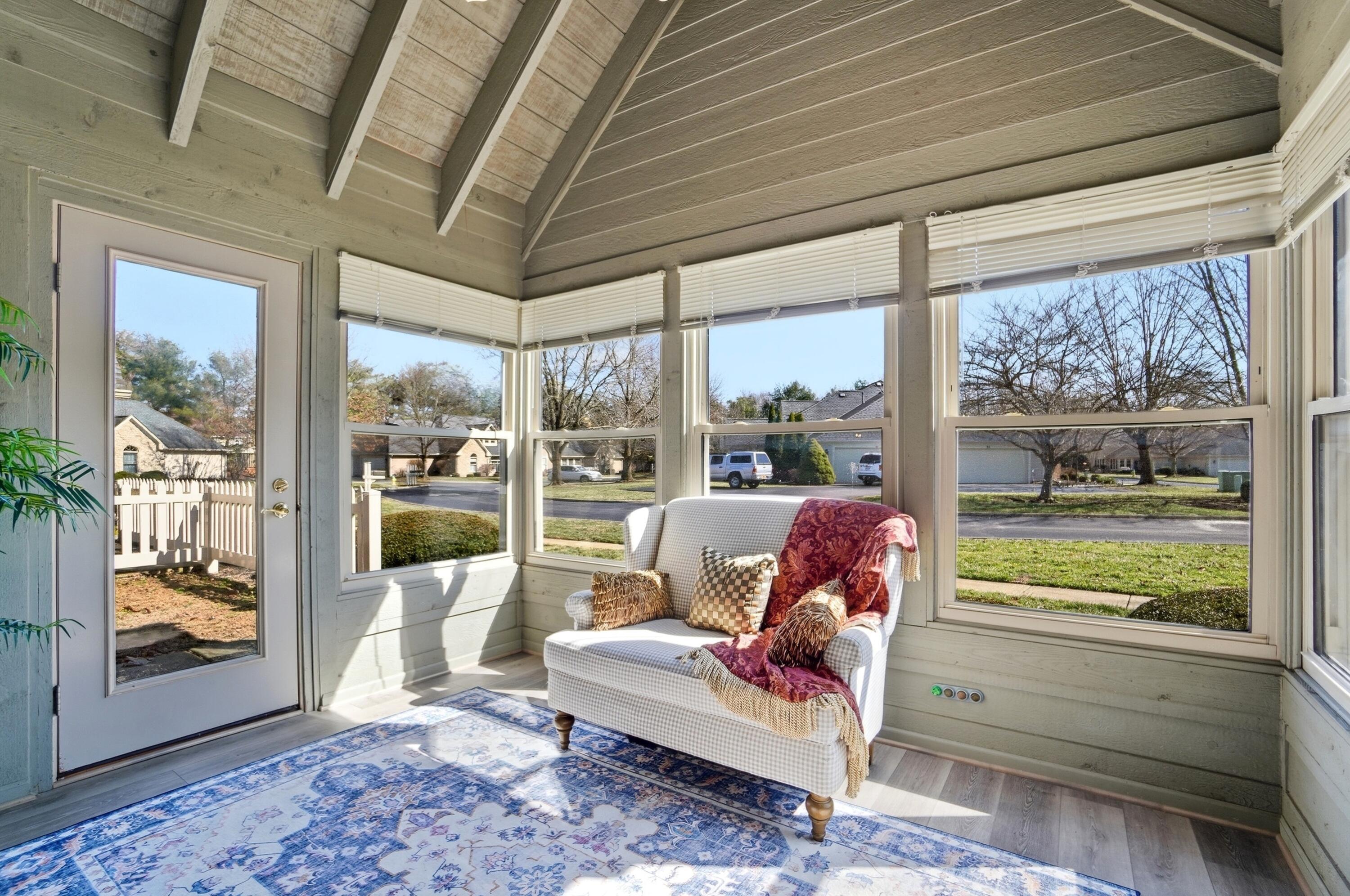 82 Stonington Circle