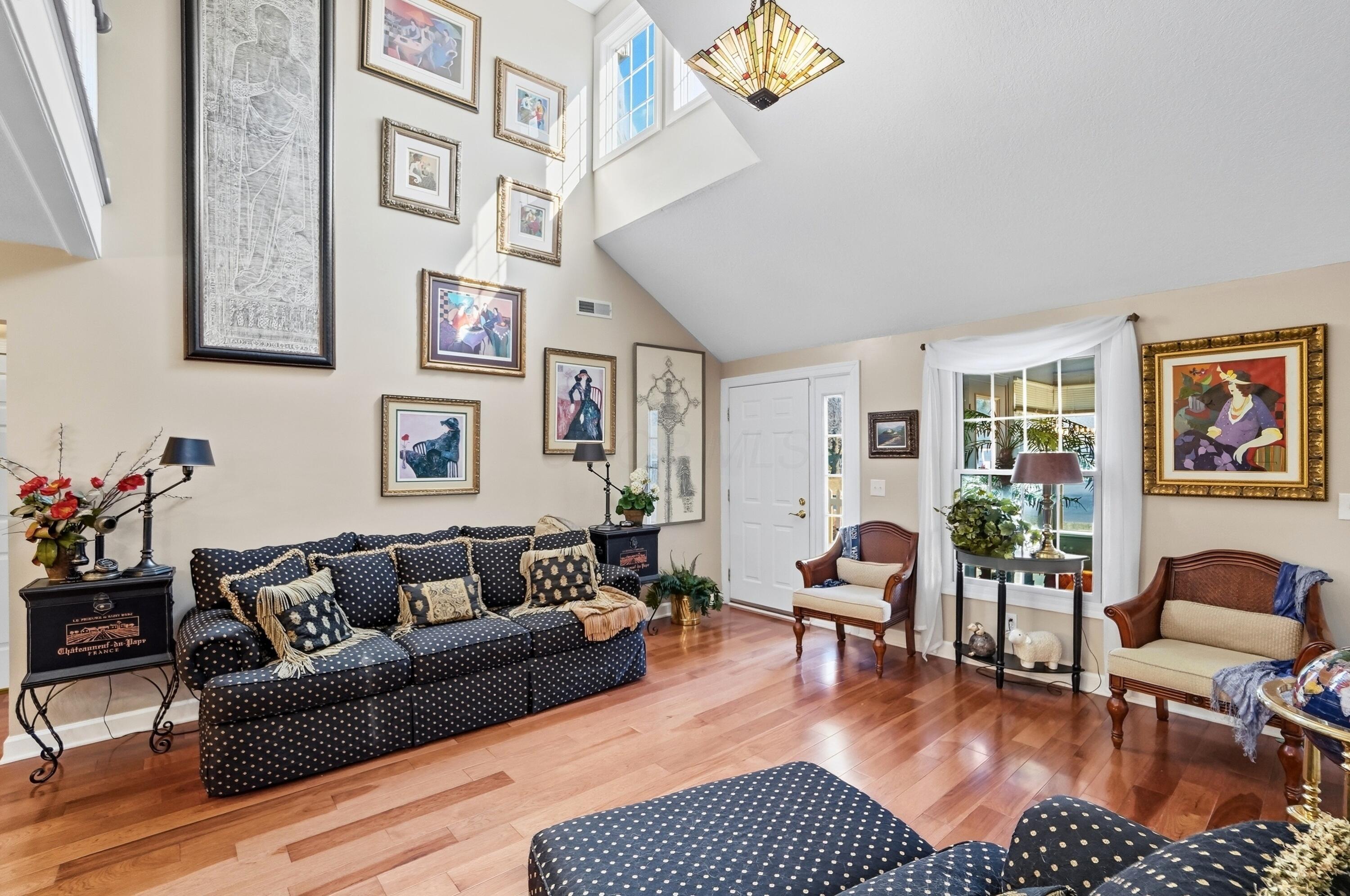 82 Stonington Circle