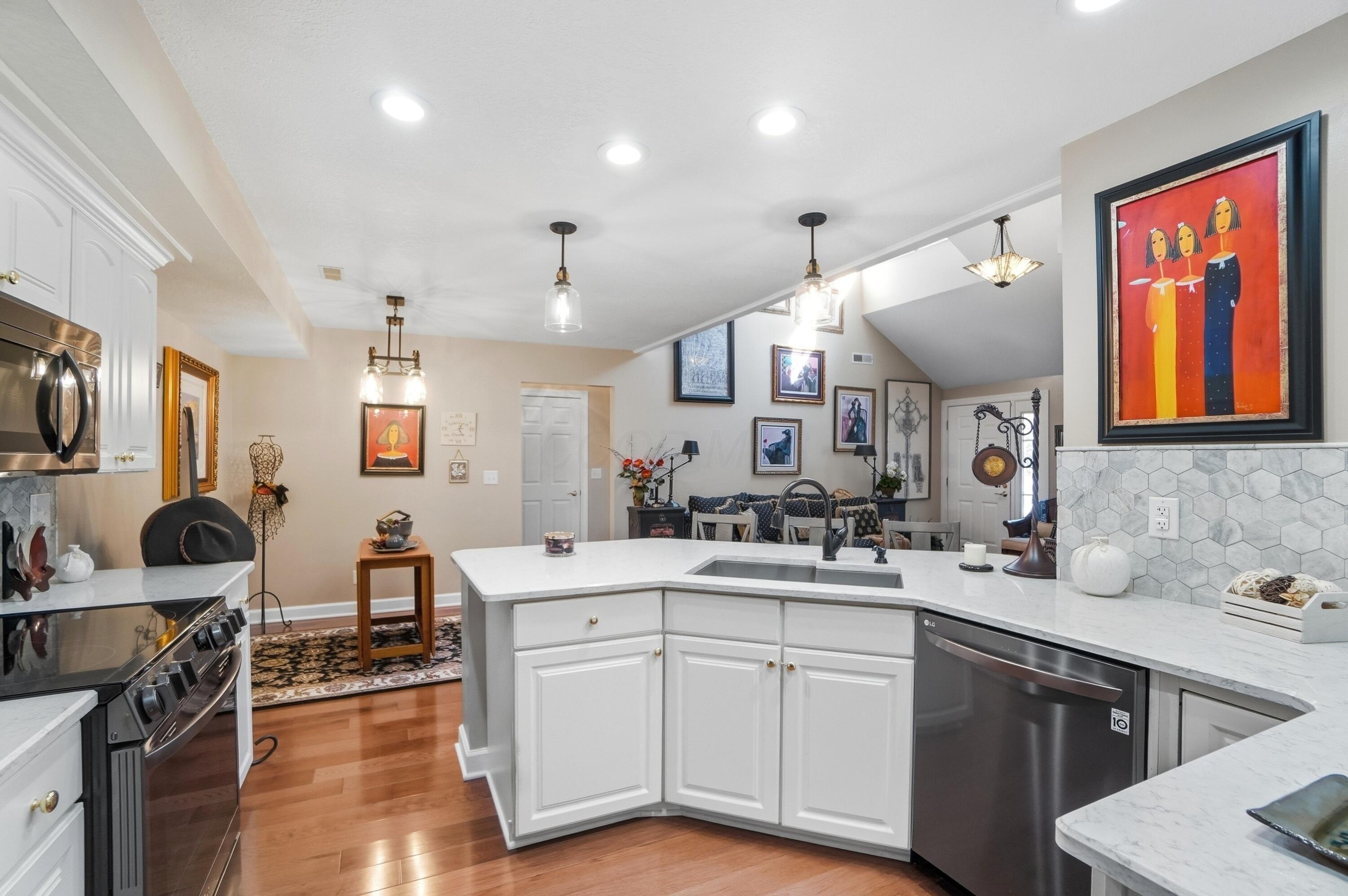 82 Stonington Circle