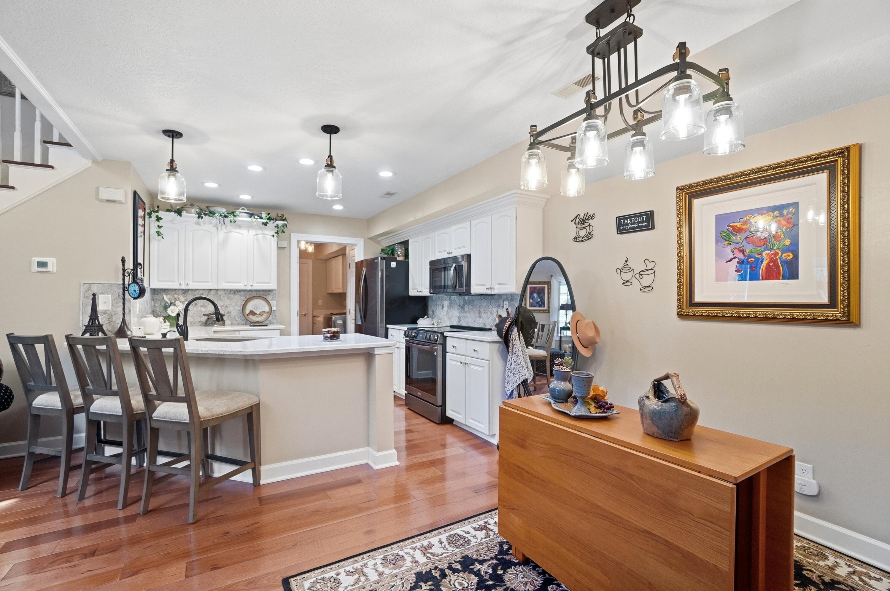 82 Stonington Circle