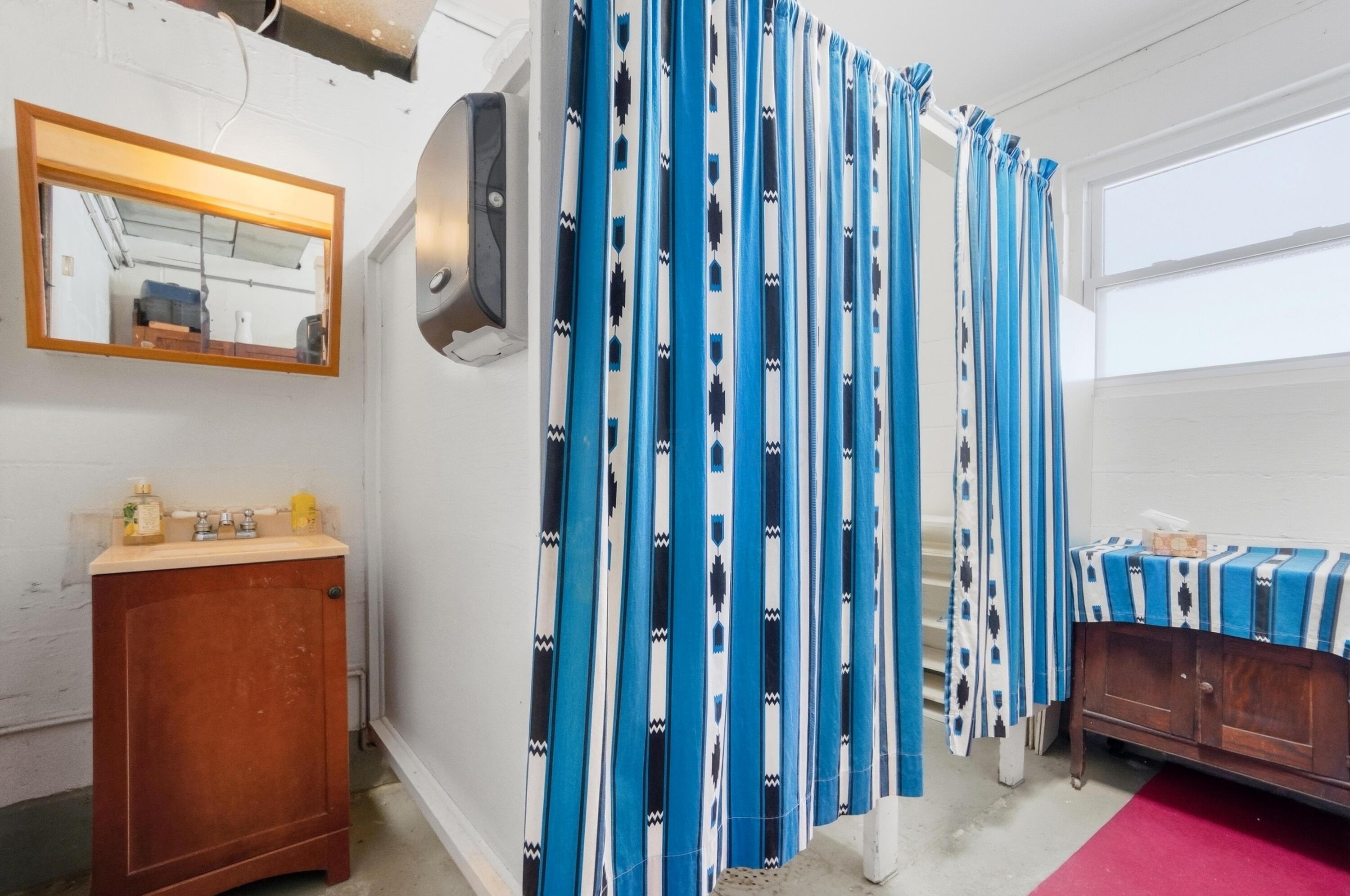 11094 Butler Road NE