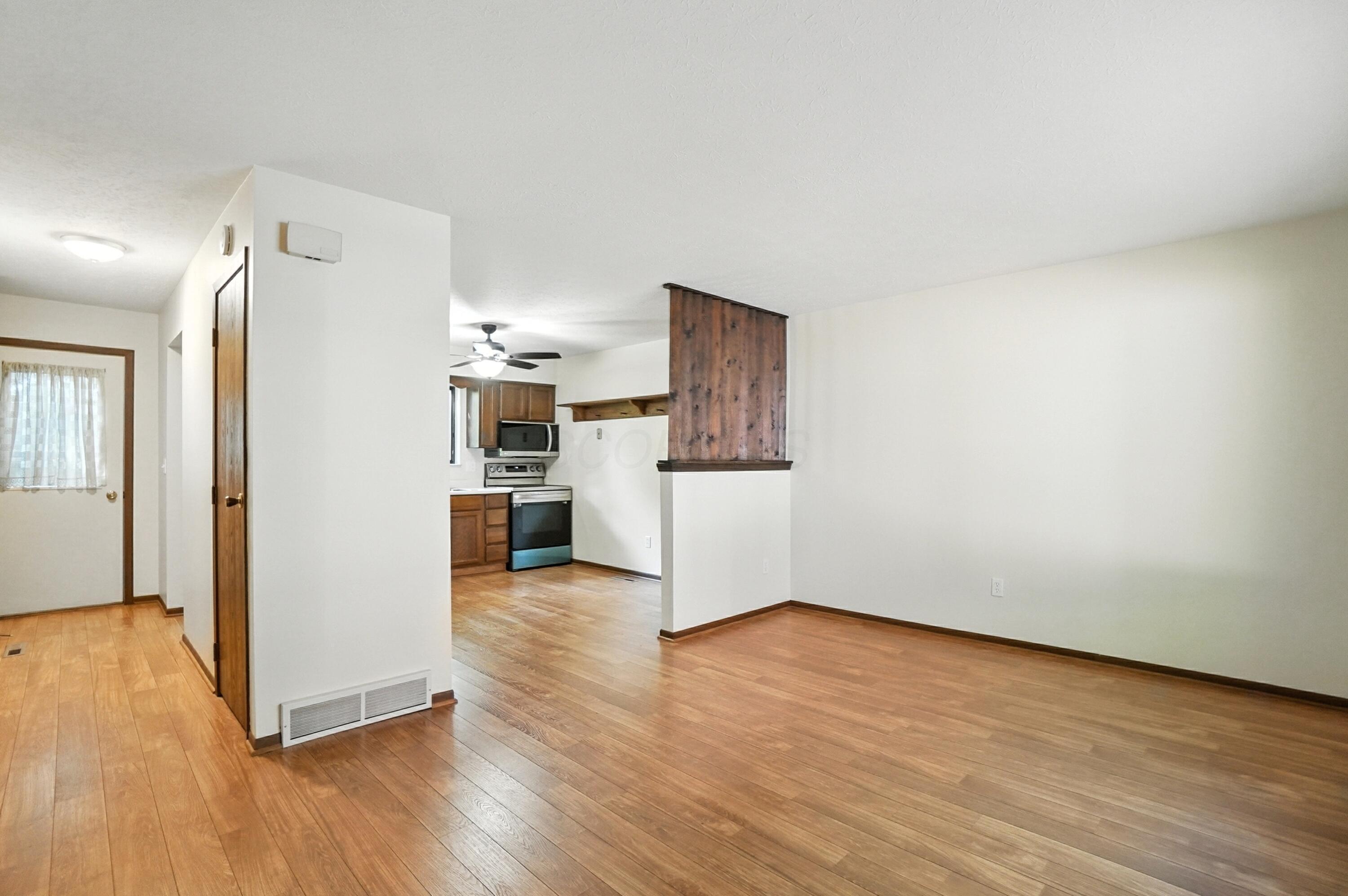 1442 Londondale, 1-1